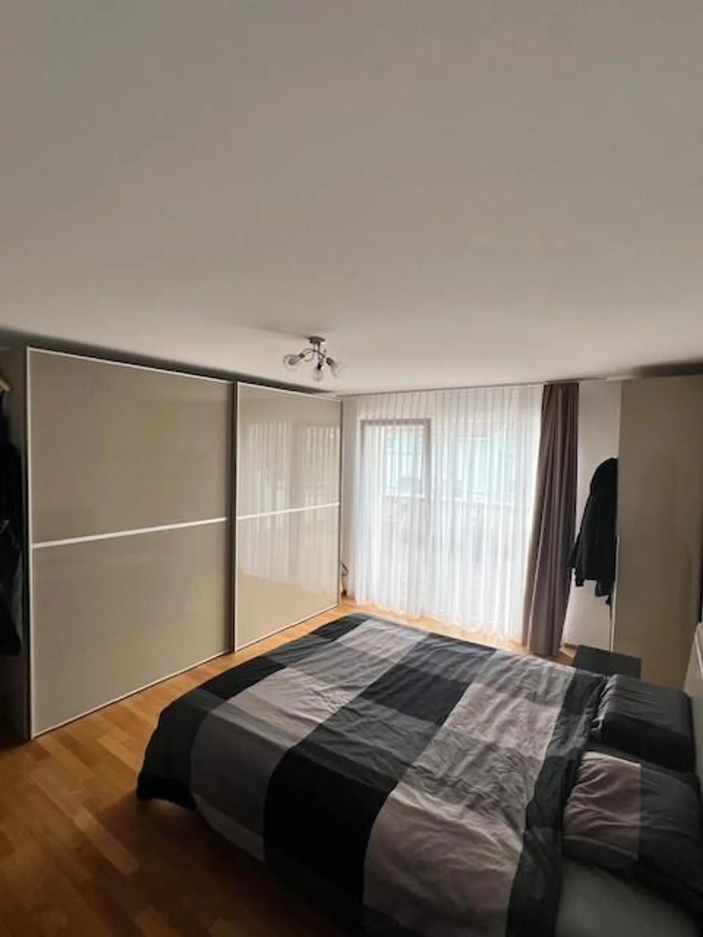 4½ Room Attic Apartment in Schützengartenpark Oberuzwil - Photo 6 of 12