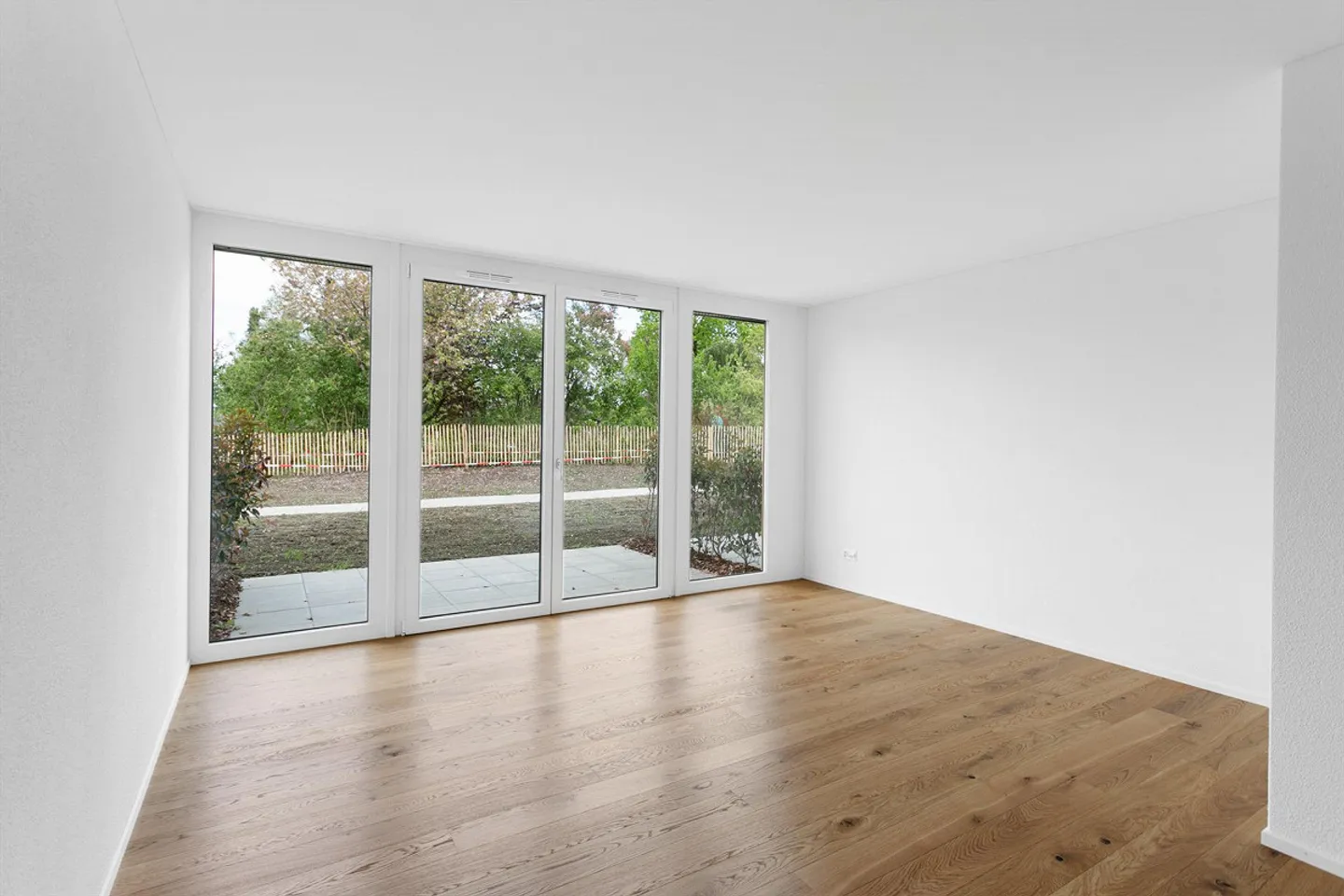 Appartamento di 4,5 stanze di nuova costruzione nel quartiere di Bernrain, piano terra con un po' di vista sul lago - Foto 29 di 30
