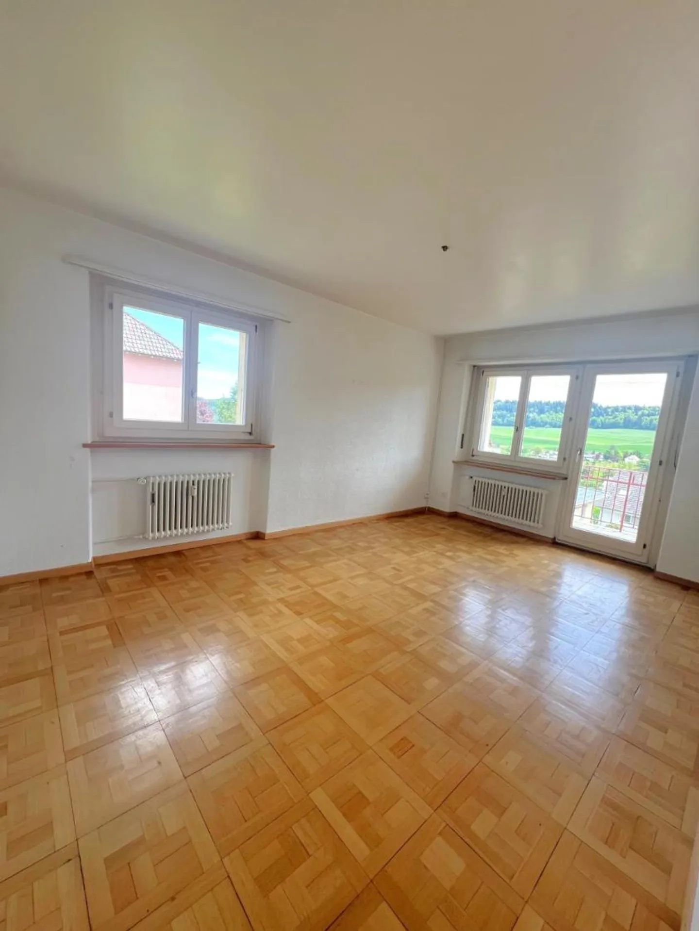 Apartment in quiet area near amenities - Photo 1 of 5