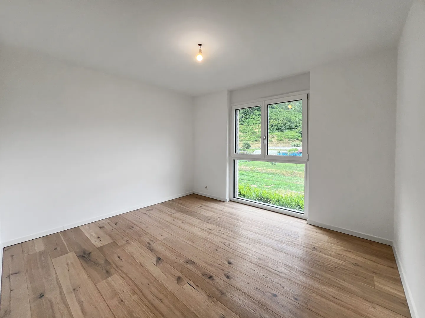 Sublimes modernes Penthouse mit 4,5 Zimmern in einer PPE mit 2 Immobilien - Foto 6 von 8