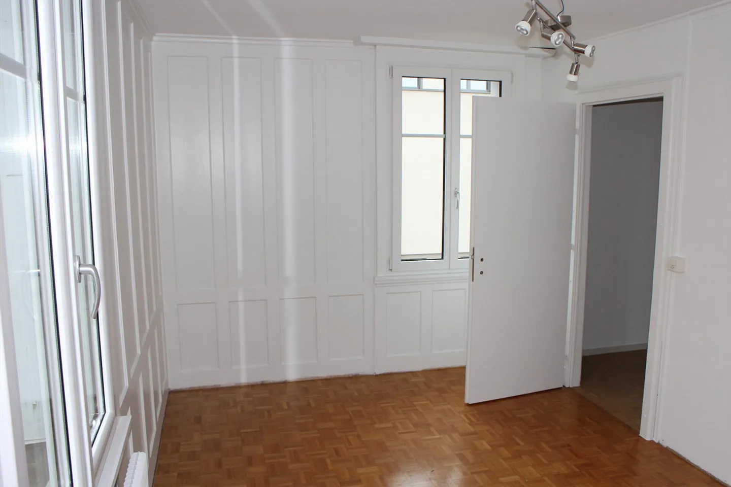 Zentral gelegene Altbauwohnung mit viel Charme und Seesicht in Goldach - Foto 4 von 16