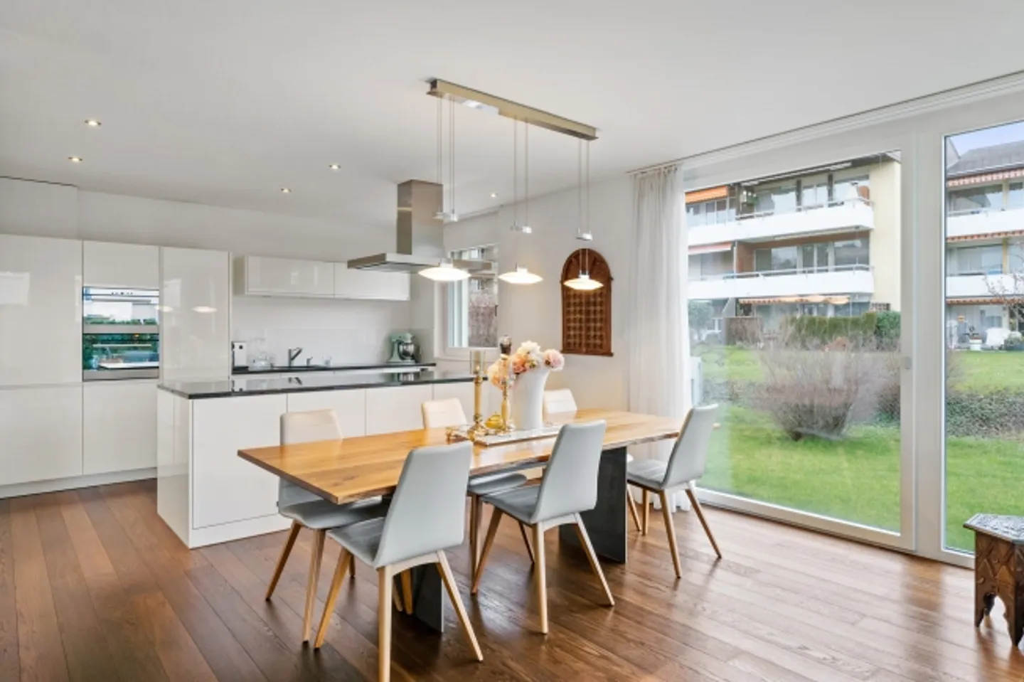 5.5 Zimmer-Erdgeschosswohnung - Familienparadies - Foto 2 von 2