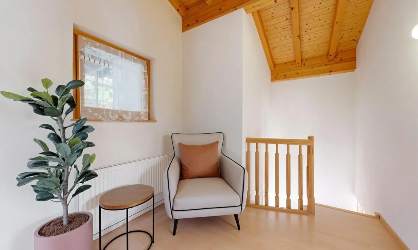 Bright duplex with large terrace in the heart of Morgins - Photo 4 of 11