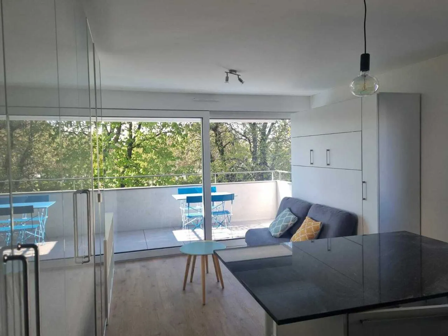 Studio moderne à Lausanne - Photo 1 sur 7