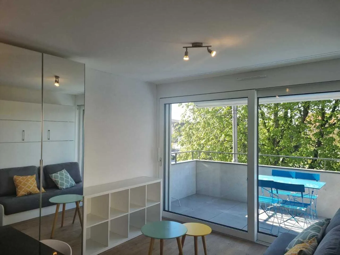 Studio moderne à Lausanne - Photo 2 sur 7