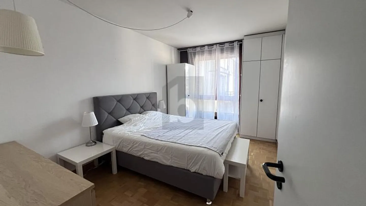 SPACIEUX, CALME & PROCHE DU LAC - Foto 5 von 6