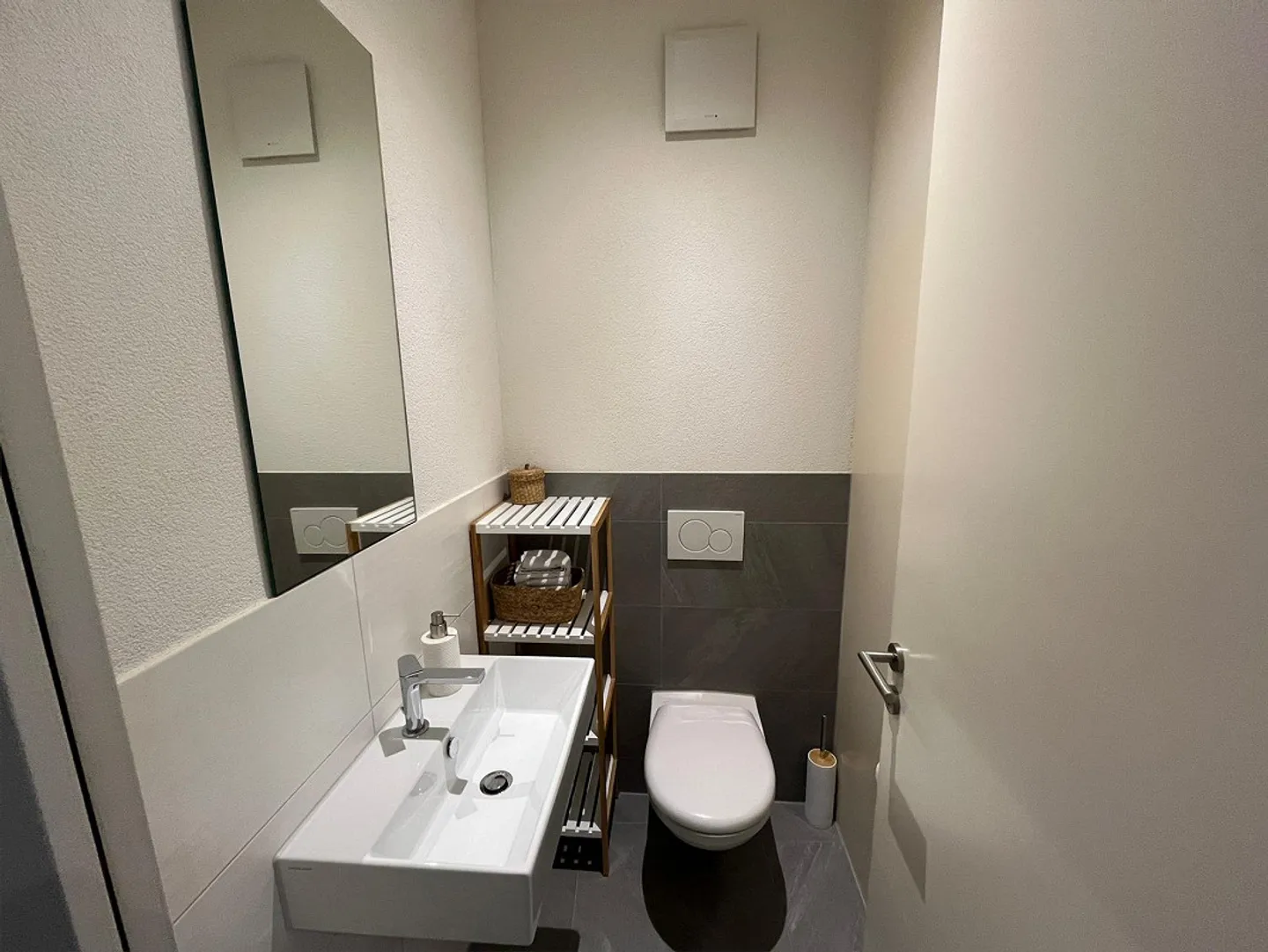 Moderne 4,5 Zimmerwohnung - Foto 3 von 19
