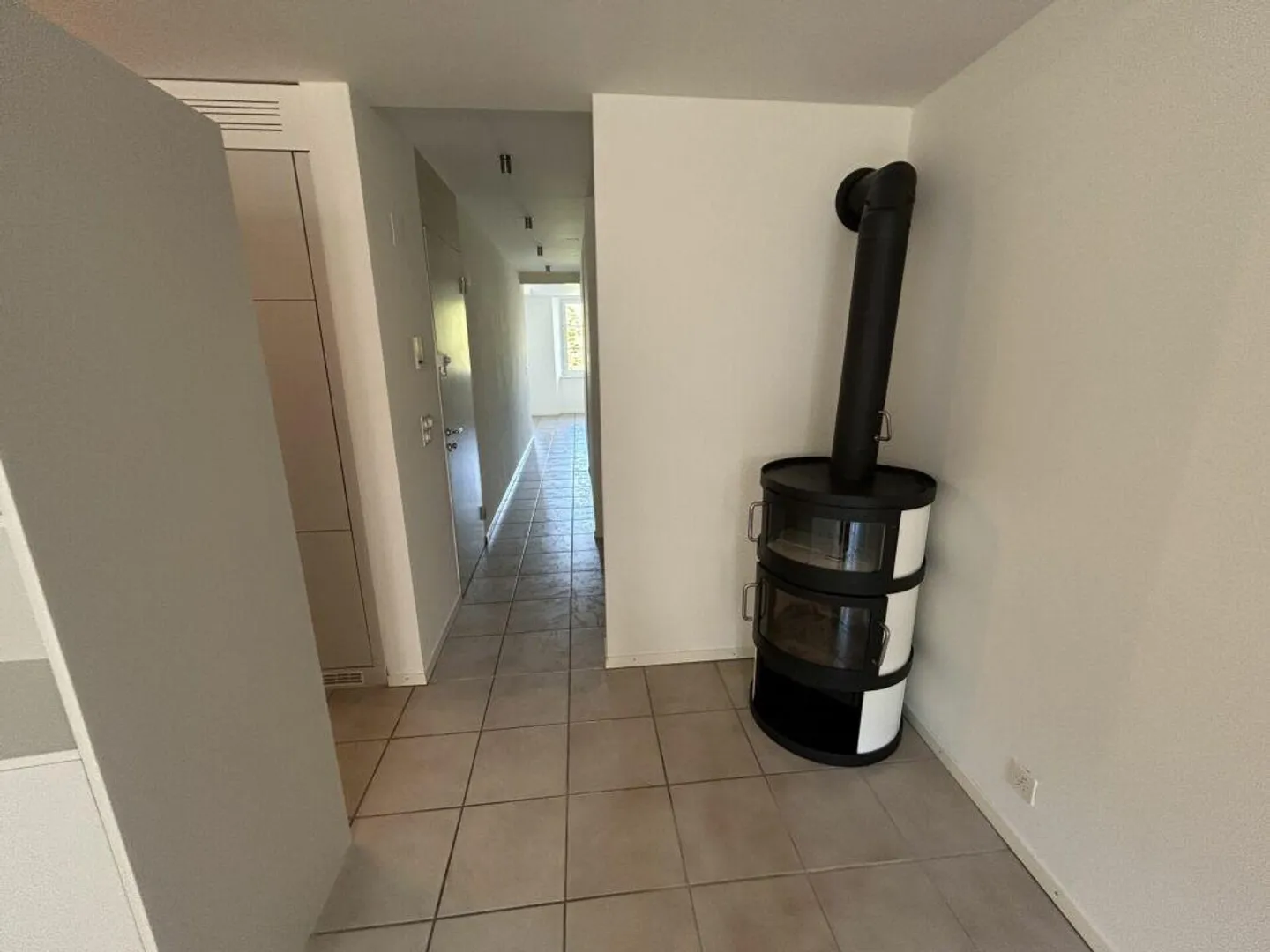 Charmante appartement de 2,5 pièces à Rapperswil à louer - Photo 4 sur 13