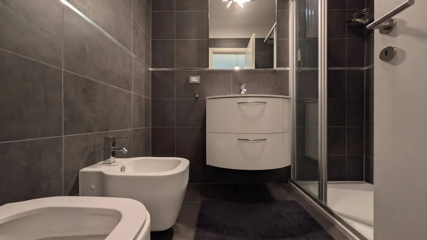 Contemporain, dans un emplacement desservi et bien connecté ! - Photo 5 sur 9
