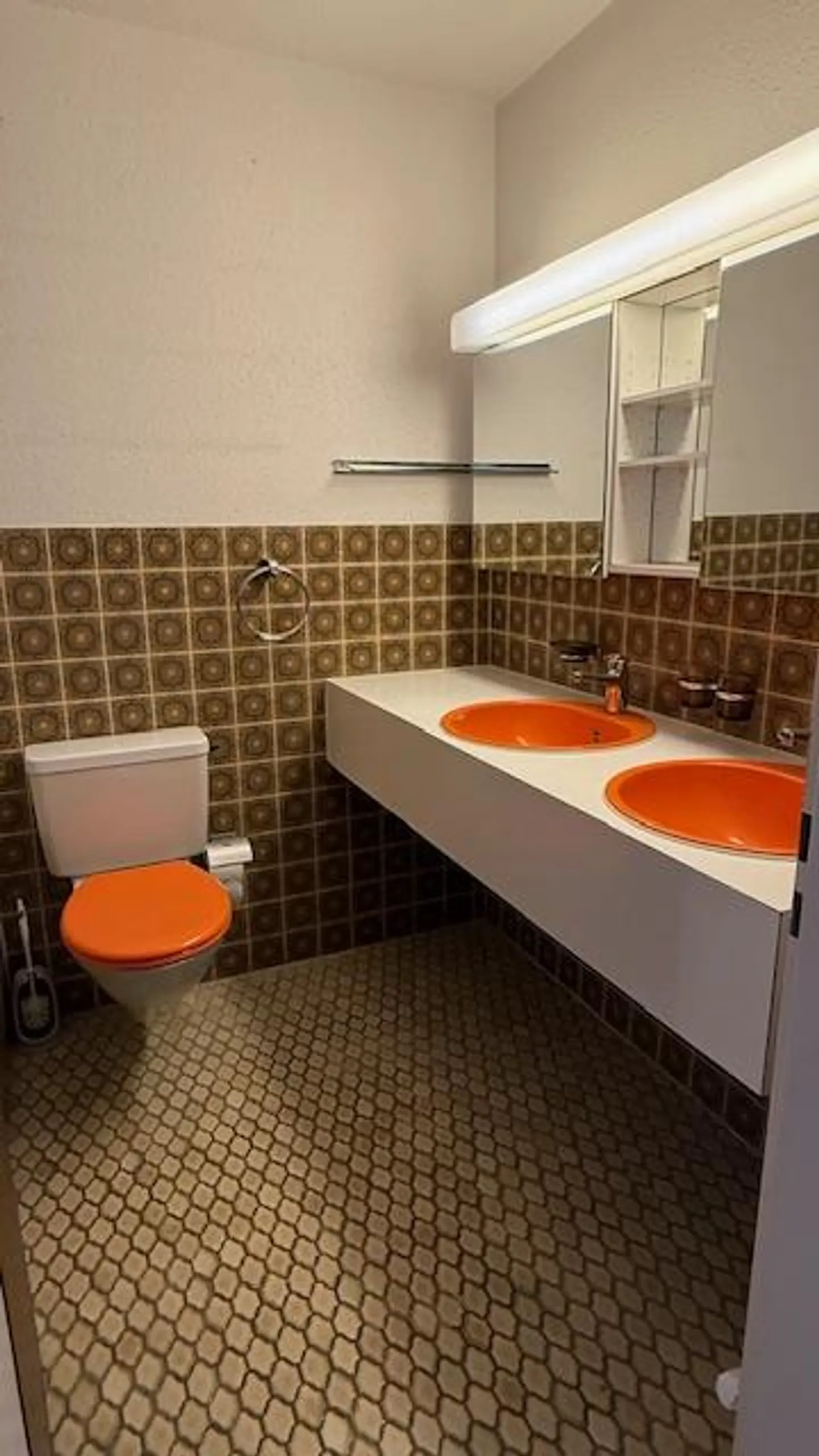 Appartamento 5 1/2 locali, incluso posto auto (Hochhaus Amba) - Foto 2 di 3