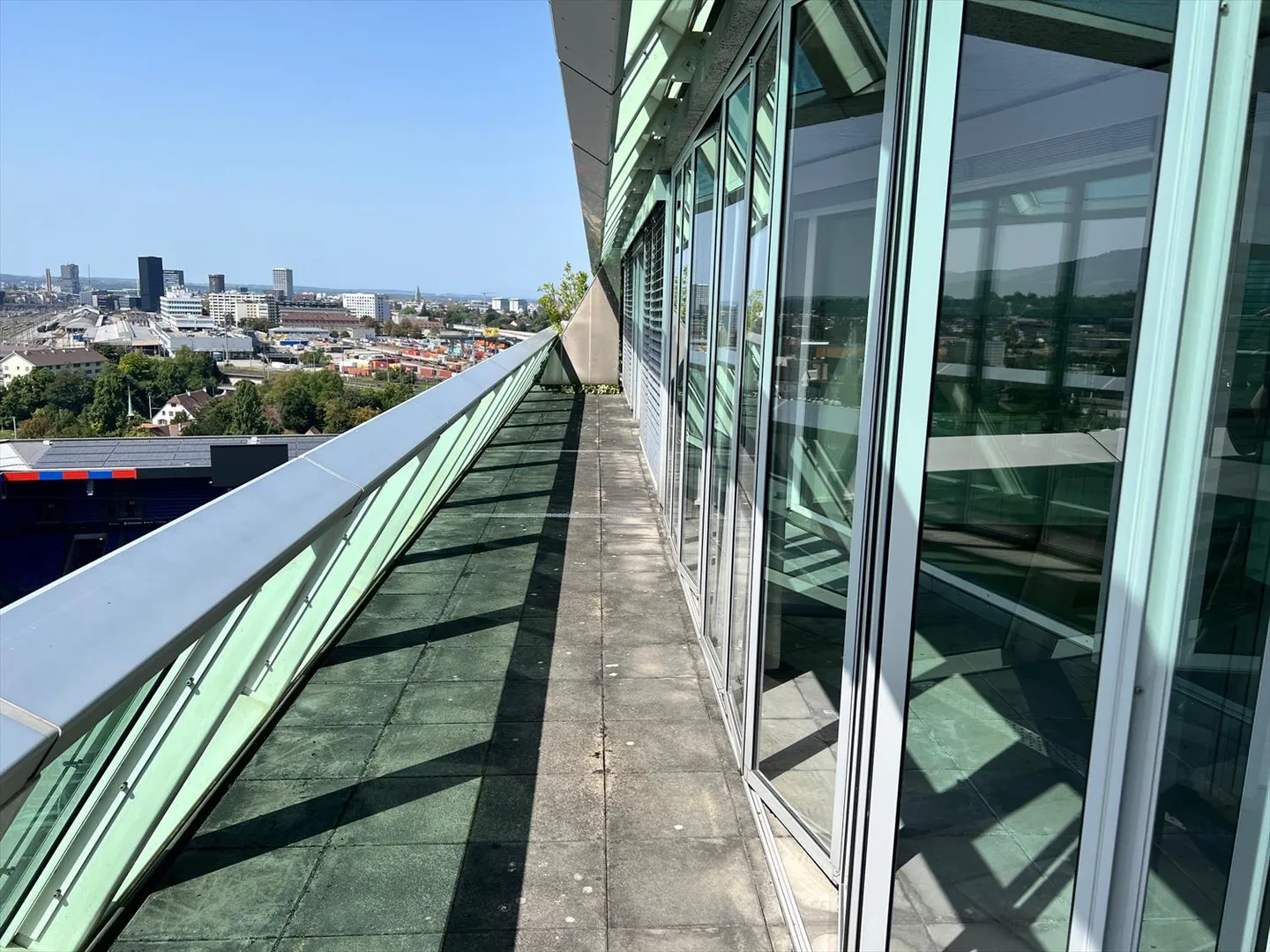 Living at a lofty height - Photo 8 of 10