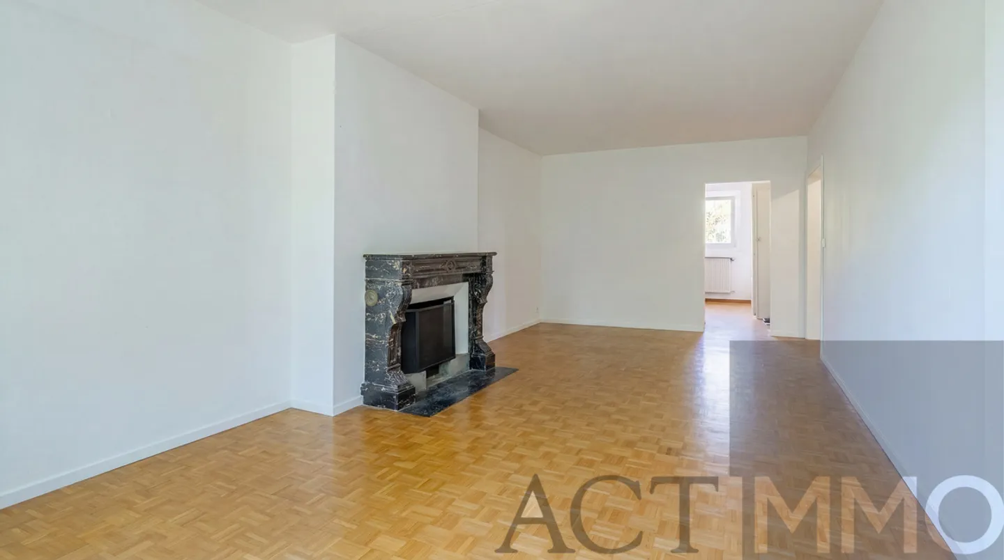 Maison Familiale Spacieuse - Photo 3 sur 9