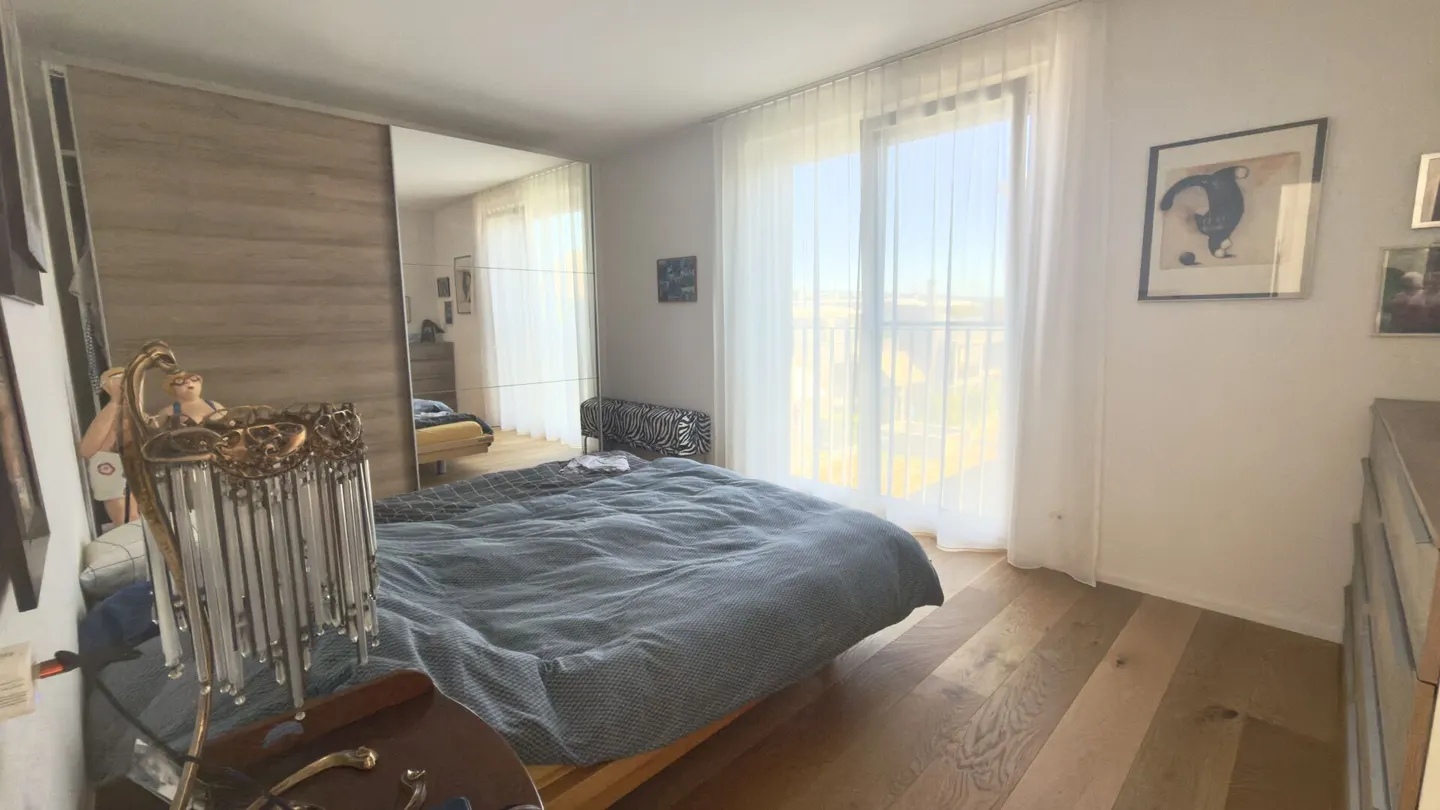 Stilvolle Attikawohnung für Expats - Foto 15 von 16
