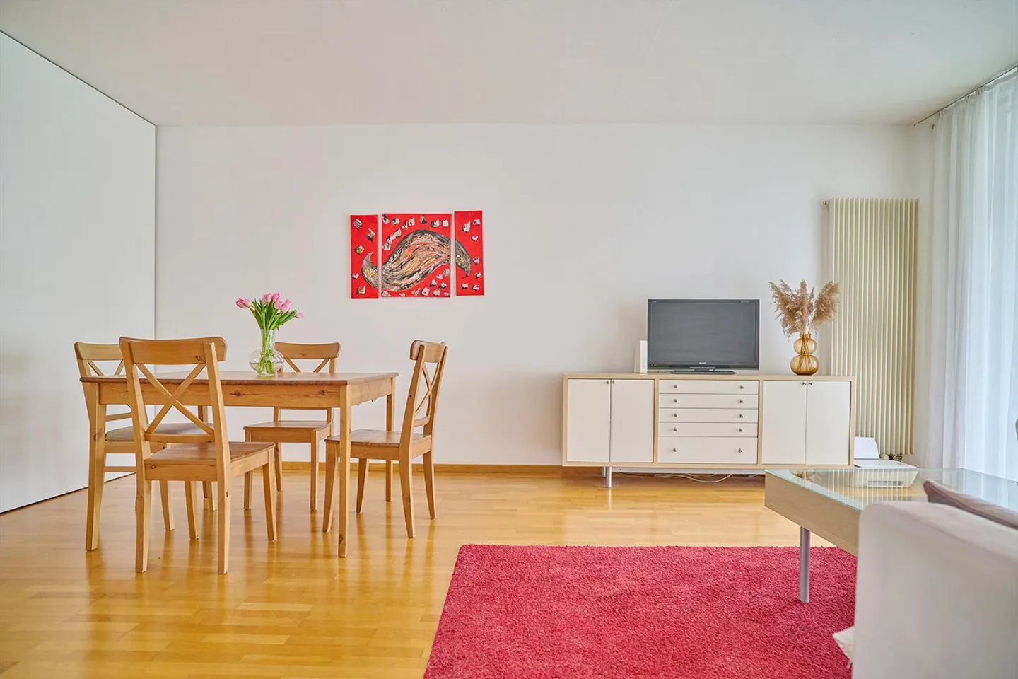Appartement lumineux de 3 pièces avec garage et deux balcons - Photo 6 sur 9
