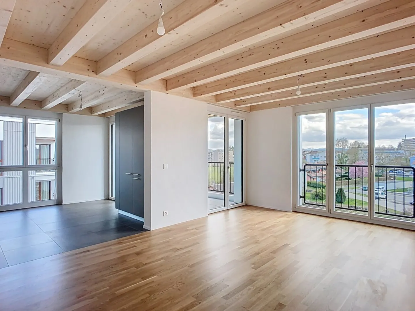 Appartement spacieux de 3,5 pièces à louer immédiatement ou à convenir - Photo 4 sur 11