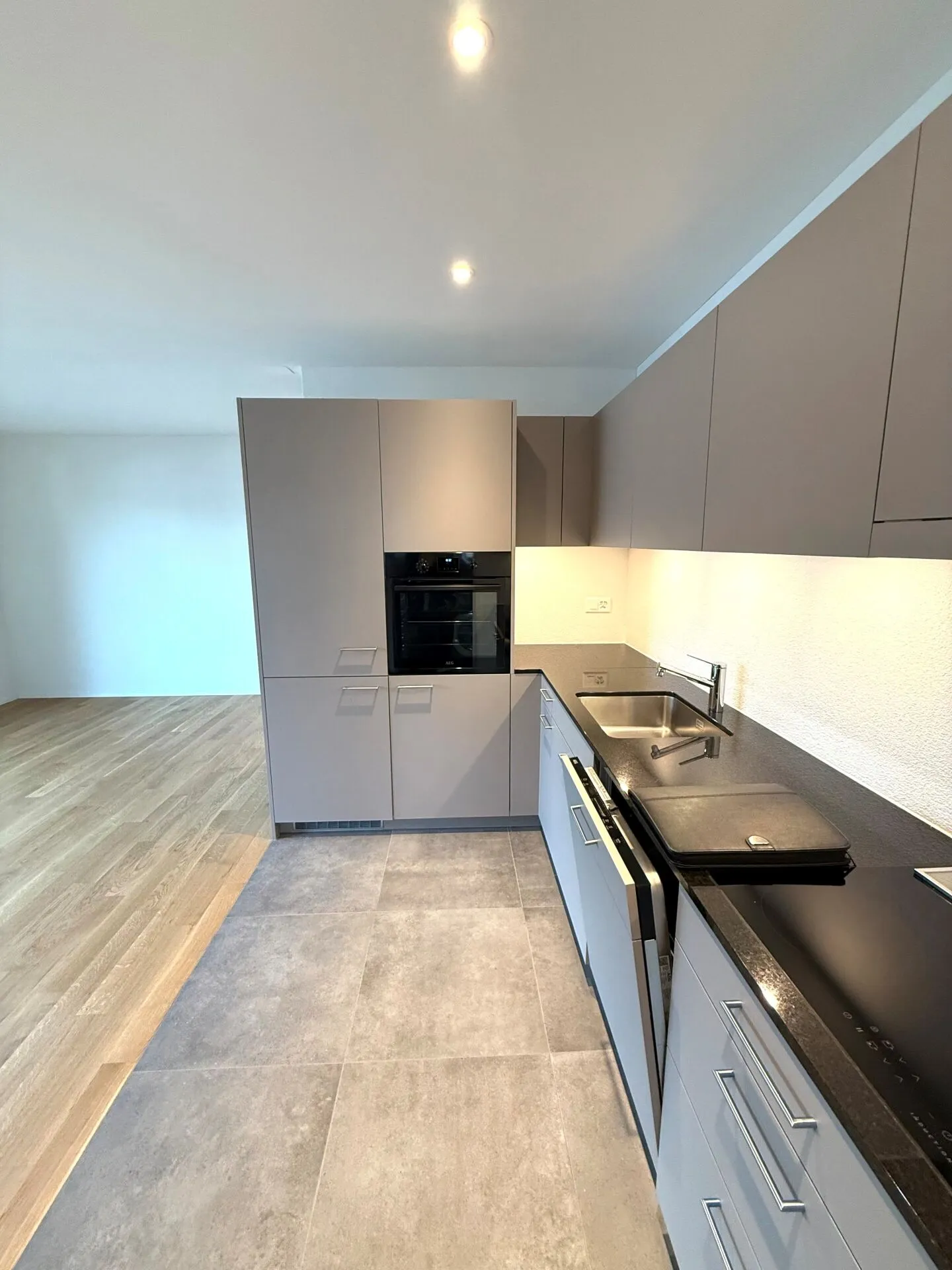 Your new home in the heart of Sulz-Rickenbach - 2.5 rooms, top location! - Photo 3 of 8