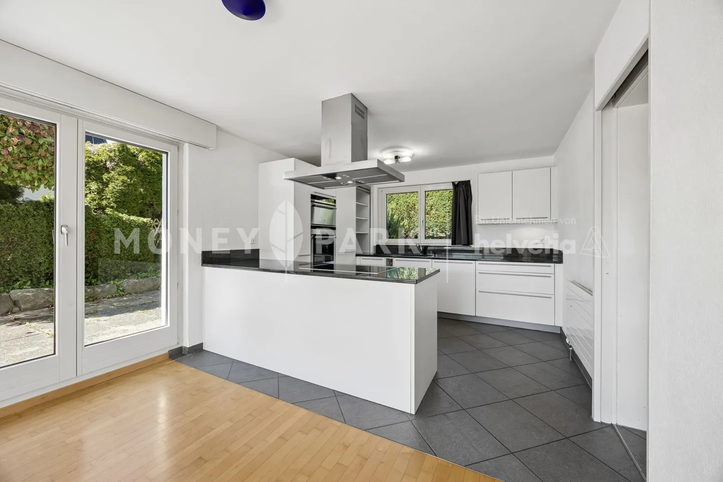 Your Home with a View - Semi-Detached House with Development Opportunities - Photo 3 of 6