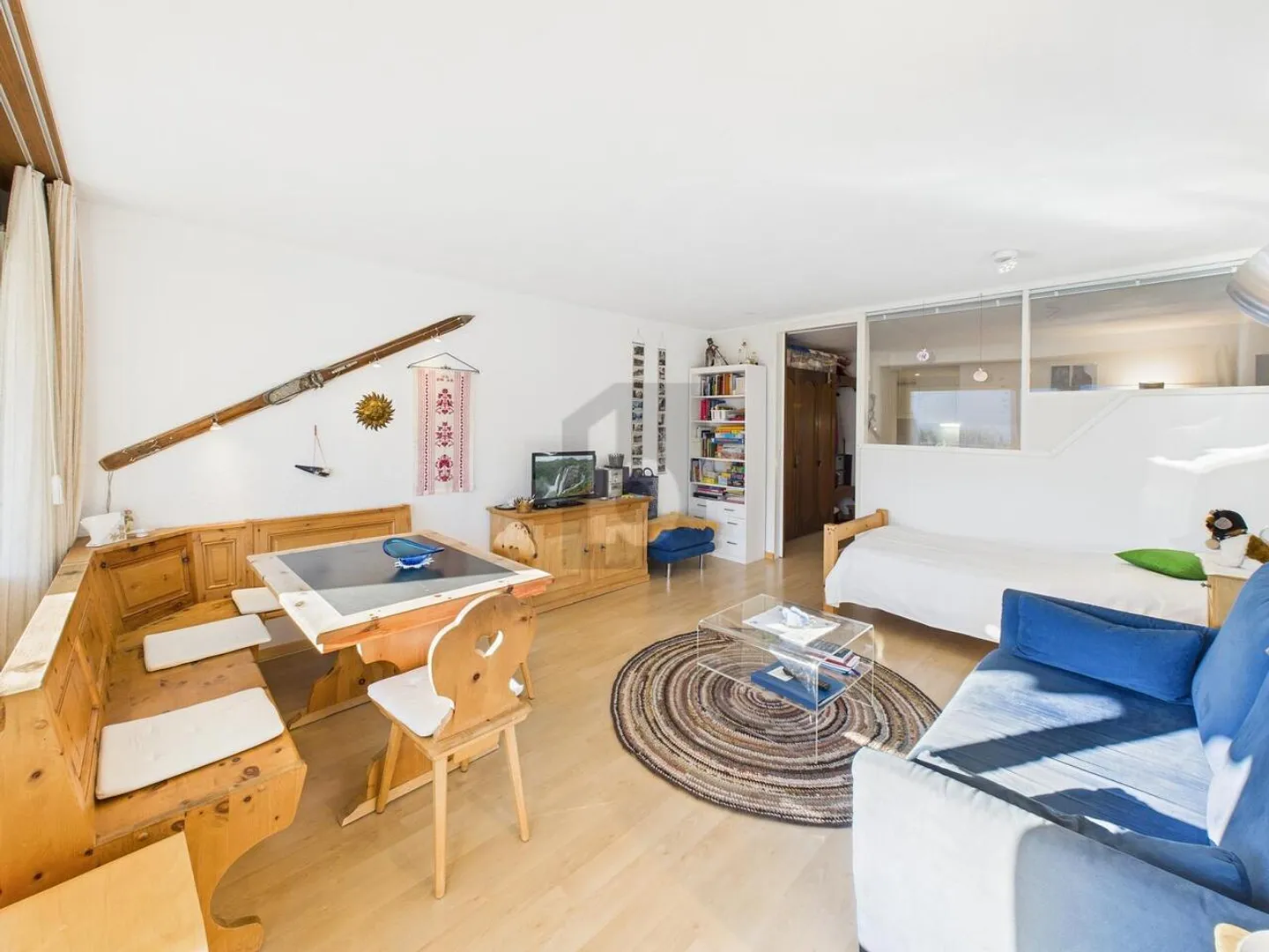 Charmante Wohnung mit Bergsicht - Foto 3 von 6