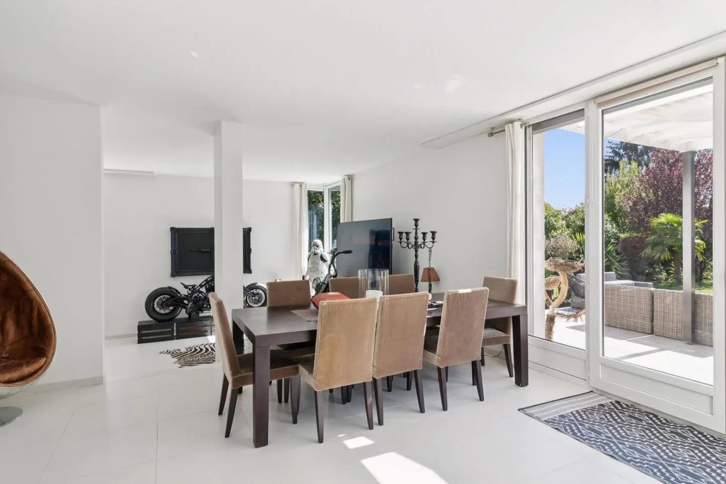 Zeitgenössische Eleganz im Herzen der Genfer Landschaft - Foto 5 von 13