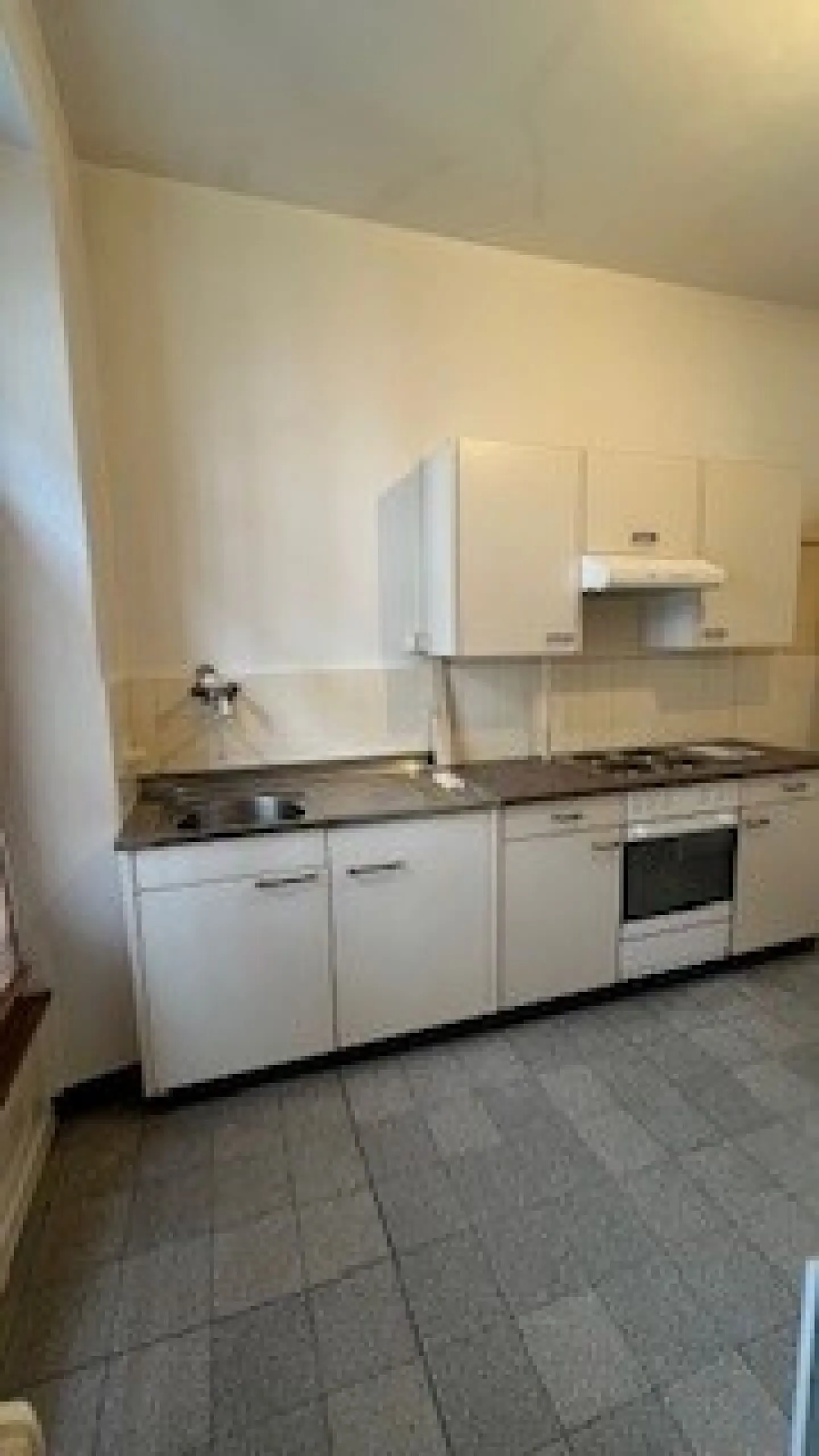 2.5-room apartment on the 3rd floor - Photo 7 of 8