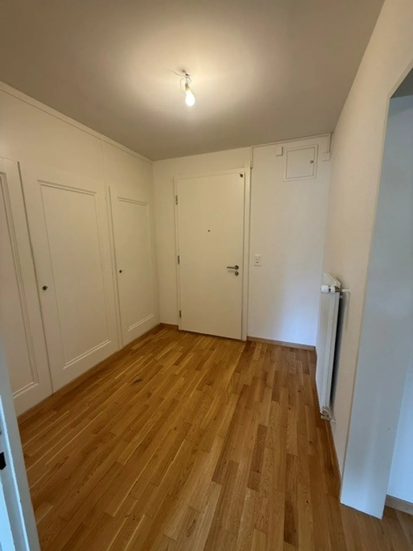 Charmant appartement 4 pièces - Photo 2 sur 9