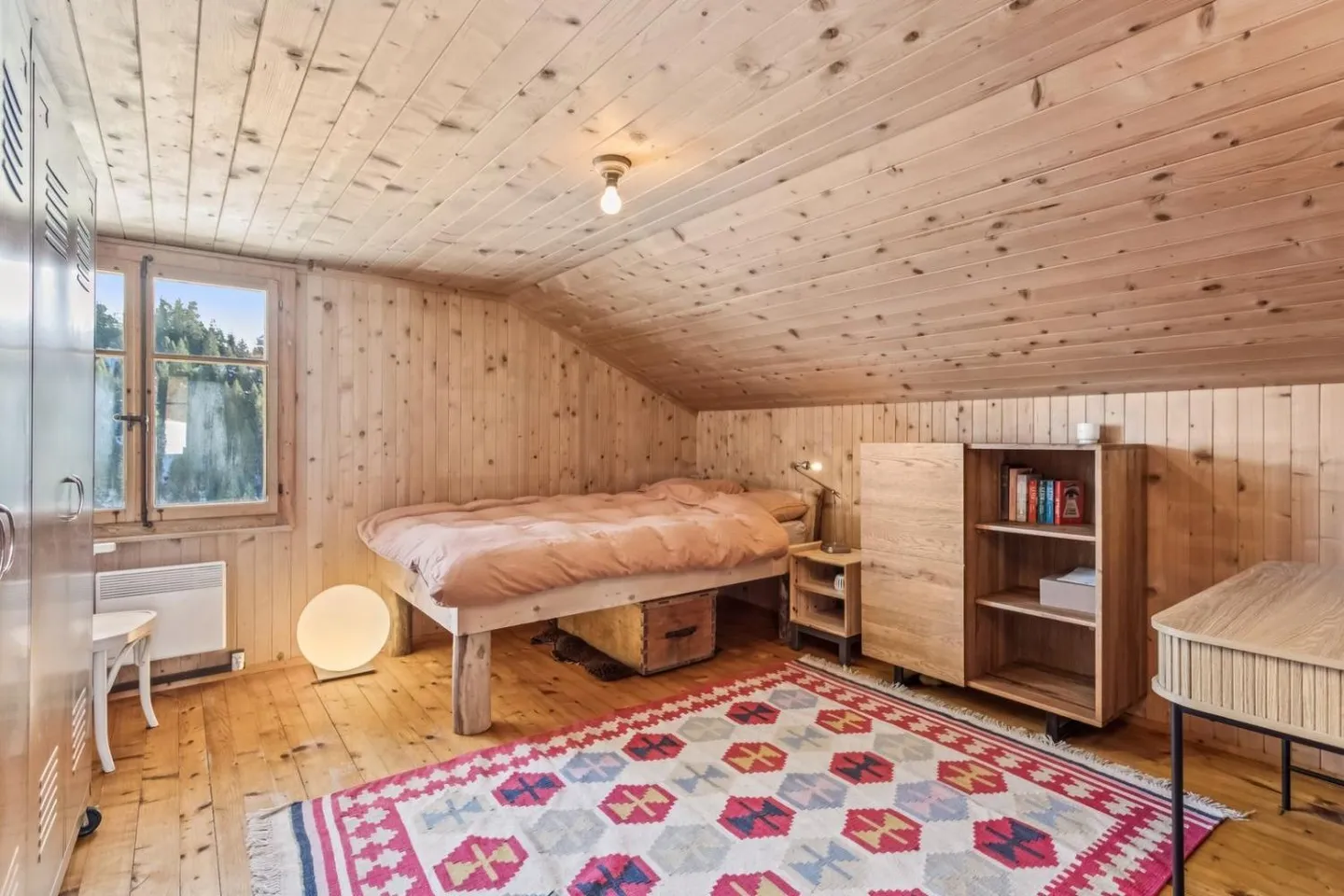 Charming Holiday Chalet - Photo 7 of 8