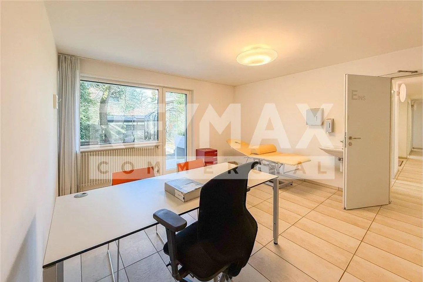 Zentrale Praxisräume in Rheinfelden - Foto 1 von 13