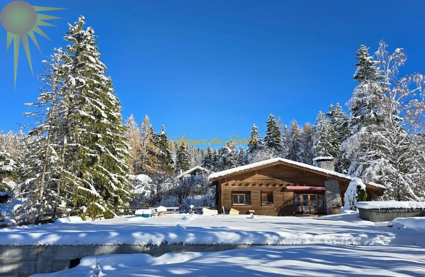 Chalet Charmant avec Projet d'Agrandissement - Photo 2 sur 6