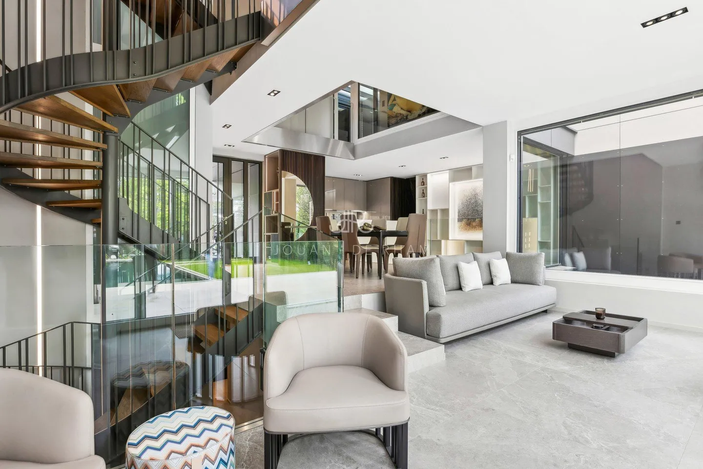 Exclusif - Maison Moderne - Photo 1 sur 3