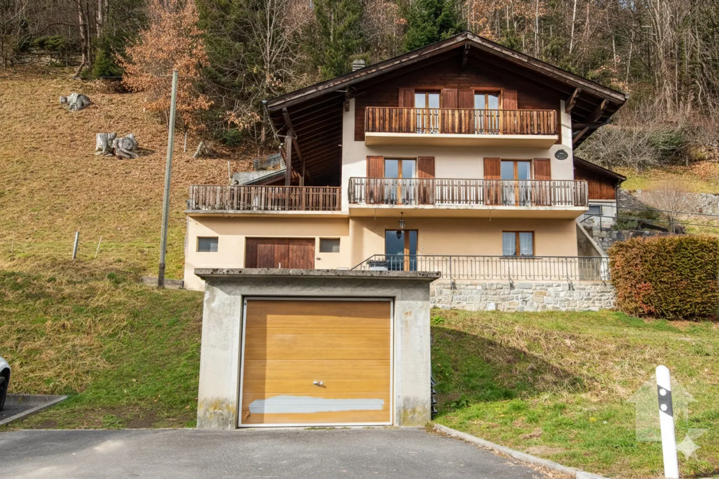 Maison familiale charmante à Troistorrents - Photo 1 sur 28