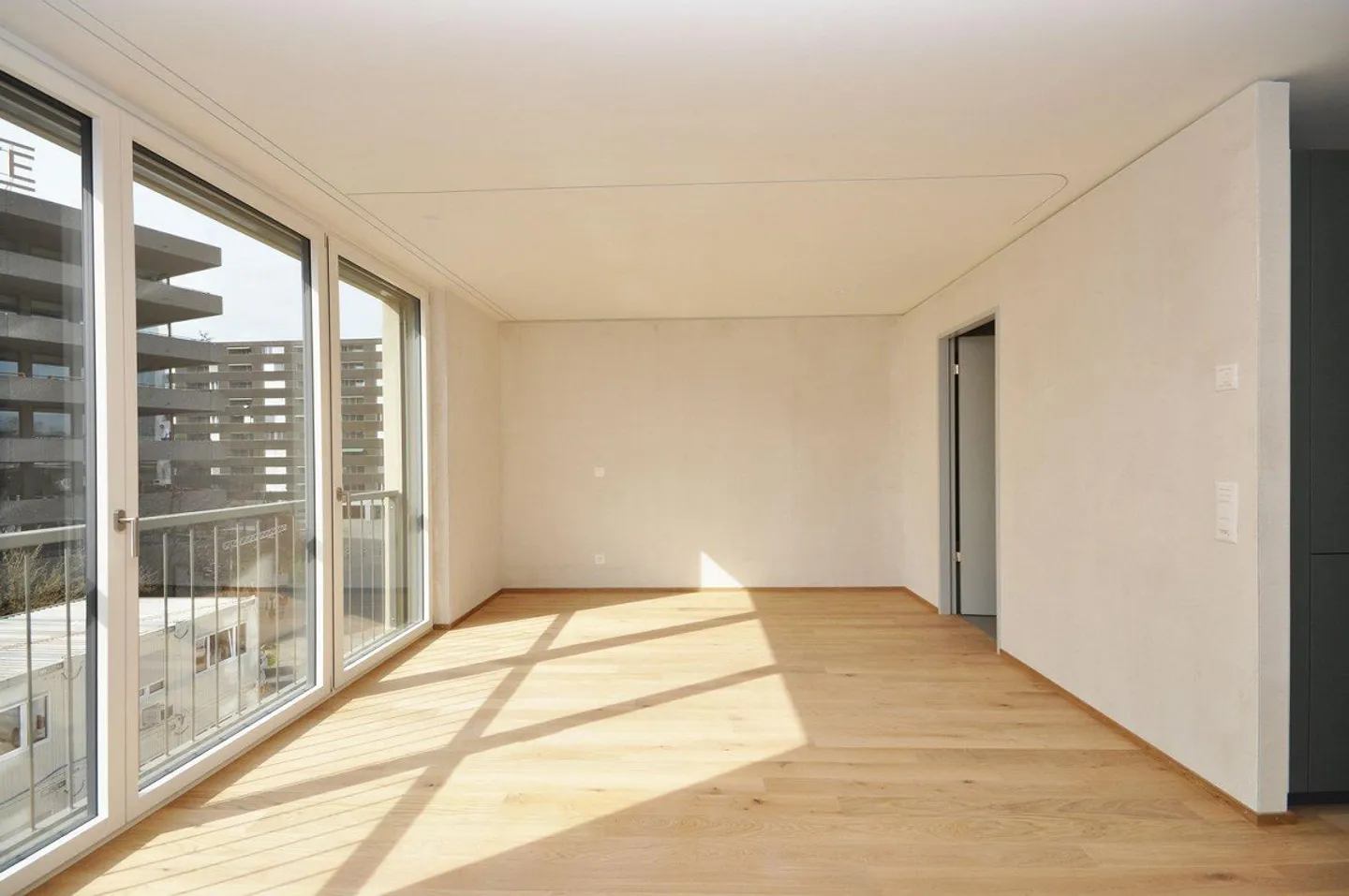 Modernes Apartment mit Stadtblick - Foto 3 von 6