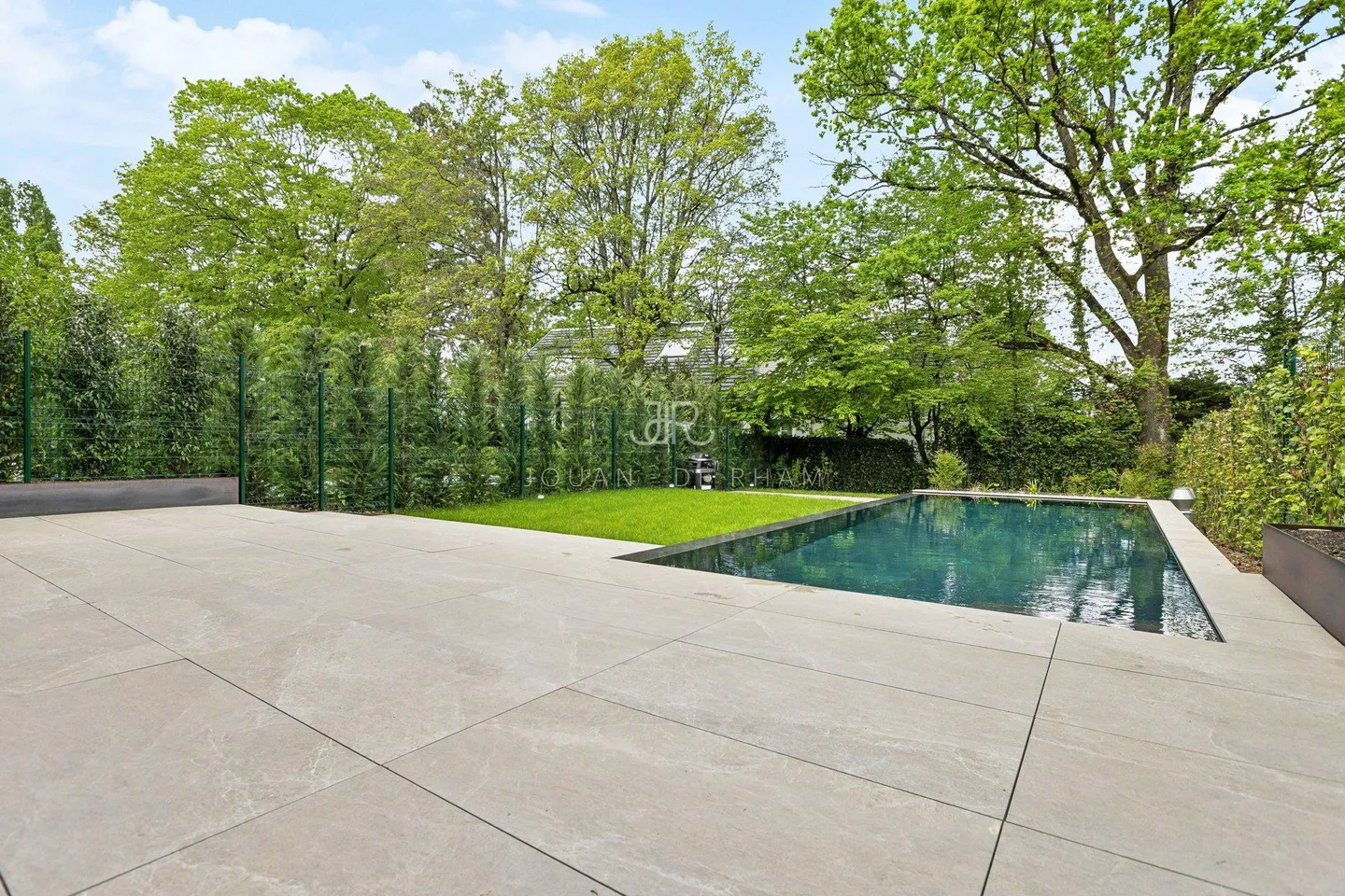 Exclusif - Maison Moderne - Photo 3 sur 3