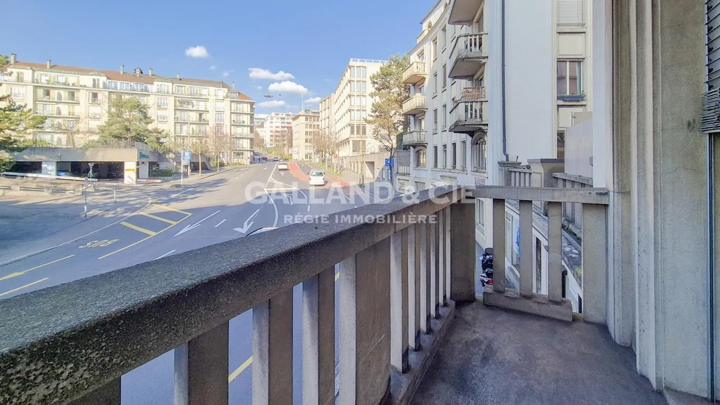 3.5 Room Apartment - Photo 7 of 9