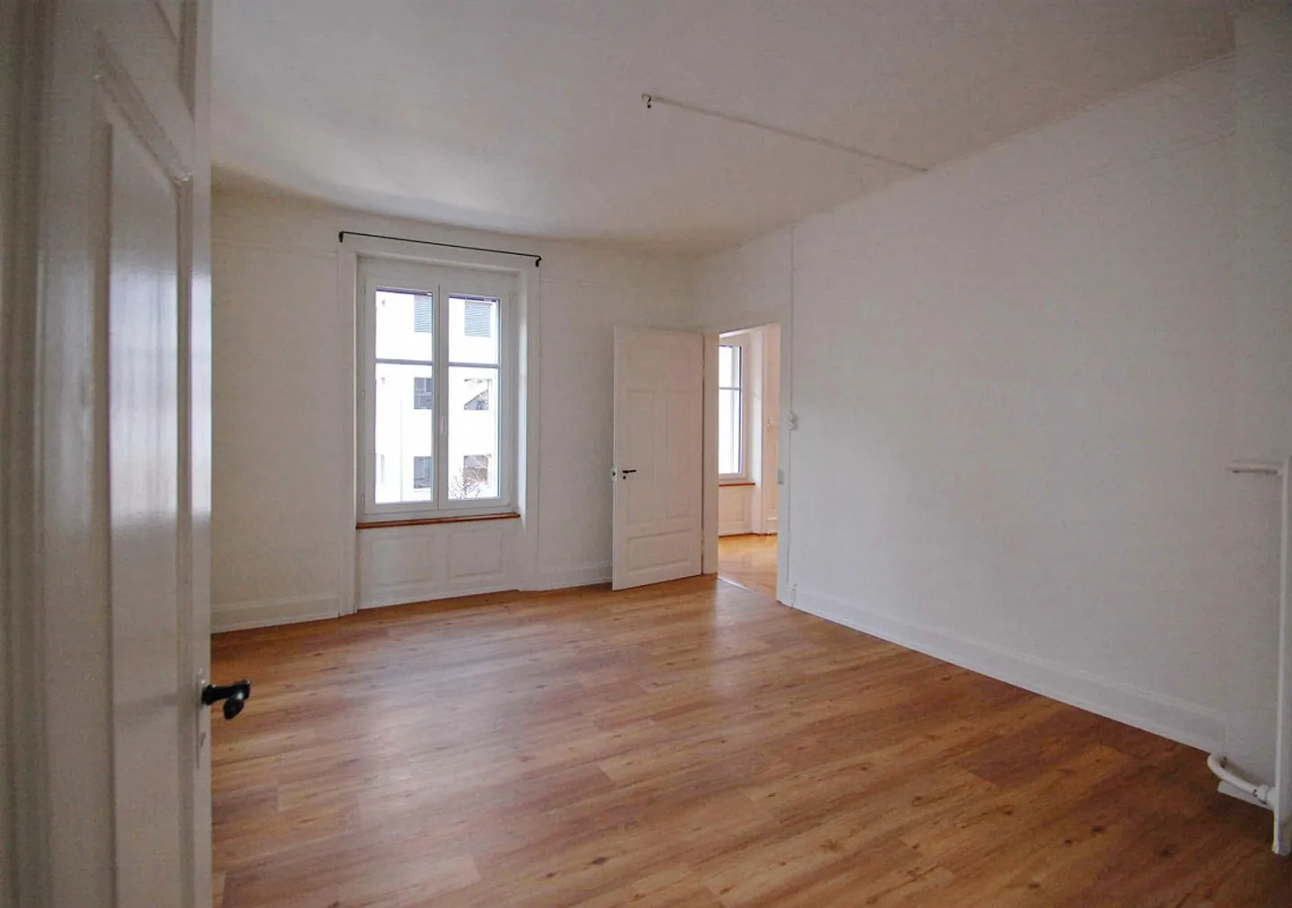 Attraktive, zentrumsnahe 5 Zimmer-Altbauwohnung - Foto 12 von 16
