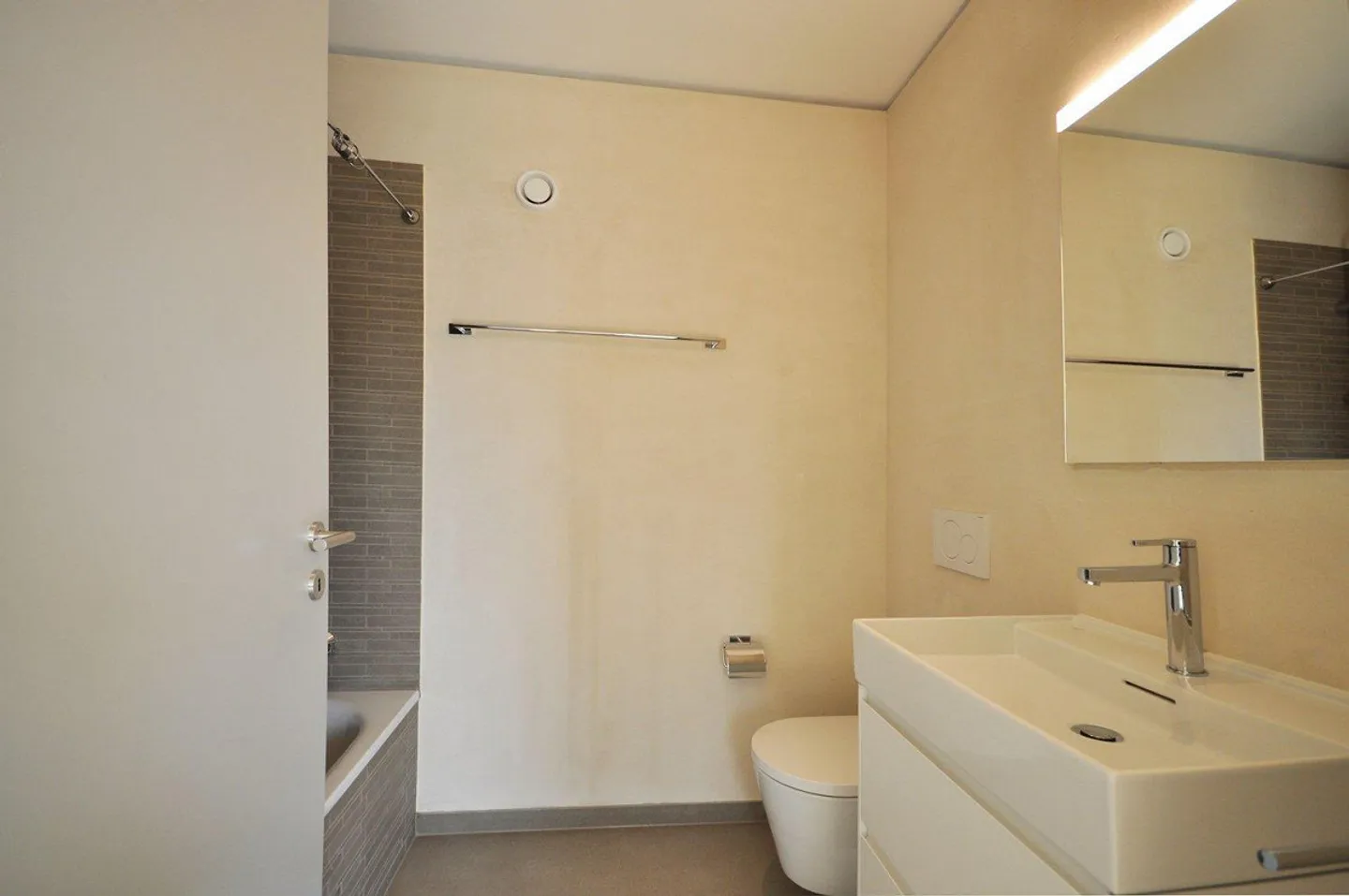 Modernes Apartment mit Stadtblick - Foto 5 von 6