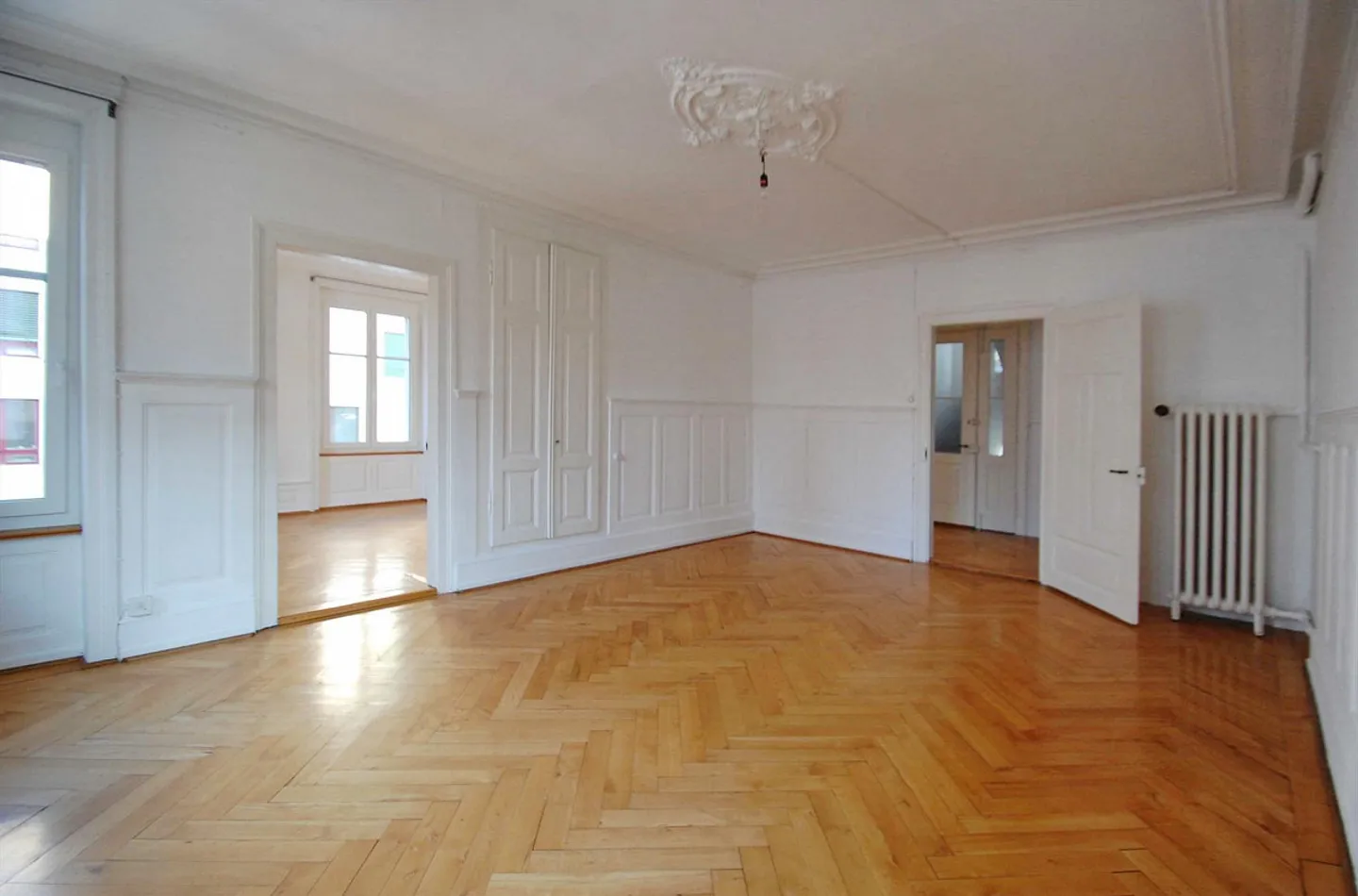 Attraktive, zentrumsnahe 5 Zimmer-Altbauwohnung - Foto 5 von 16