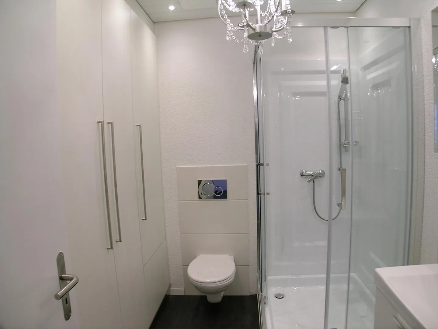 Appartement de 3,5 pièces au rez-de-chaussée (4 appartements) avec espace jardin - Photo 6 sur 22