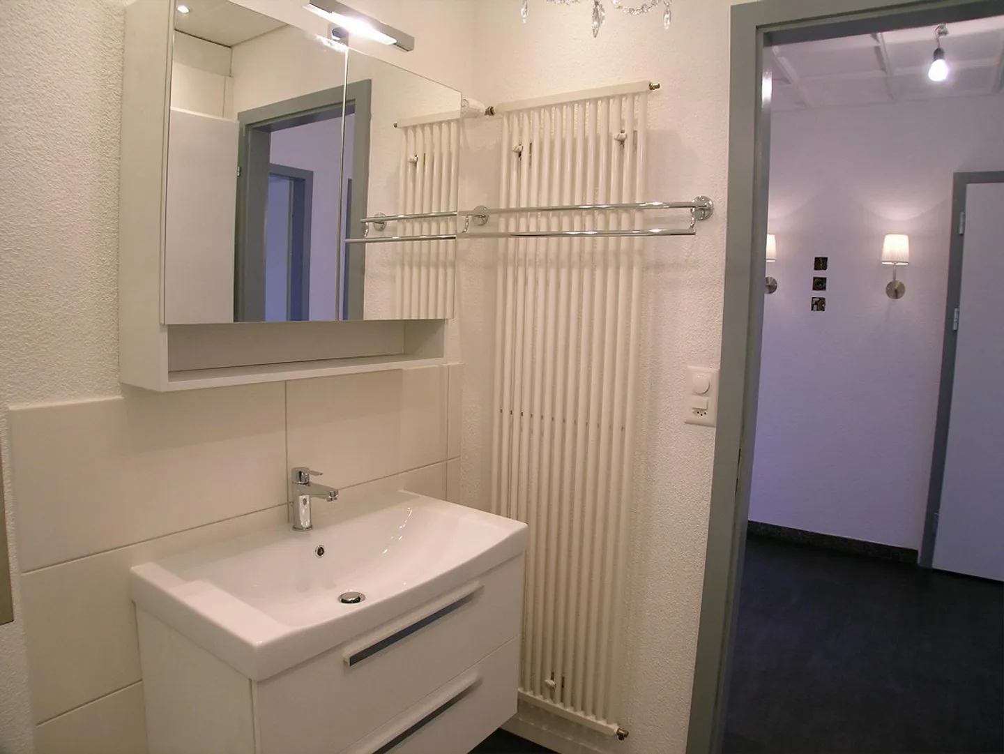 Appartement de 3,5 pièces au rez-de-chaussée (4 appartements) avec espace jardin - Photo 7 sur 22