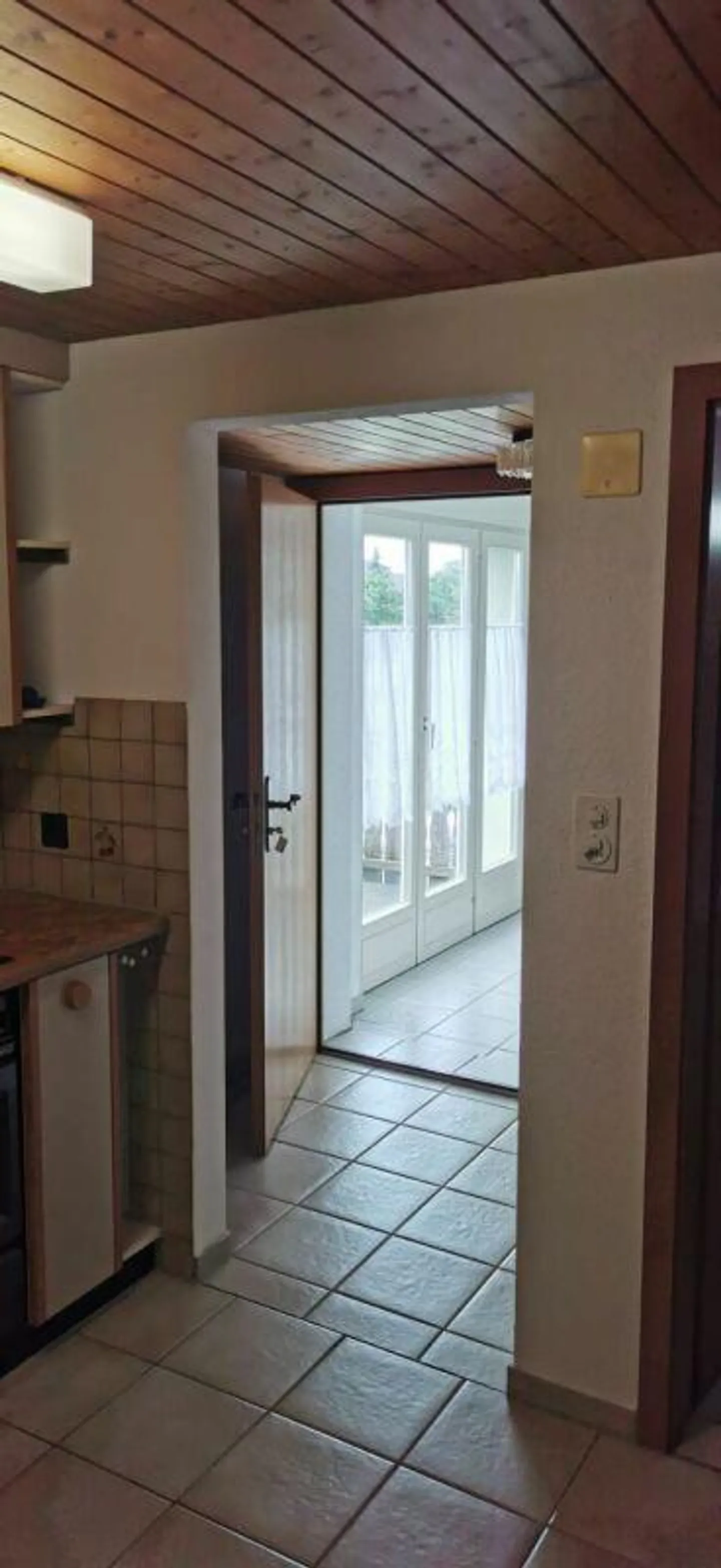 appartamento pratico con 1 camera - Foto 5 di 5