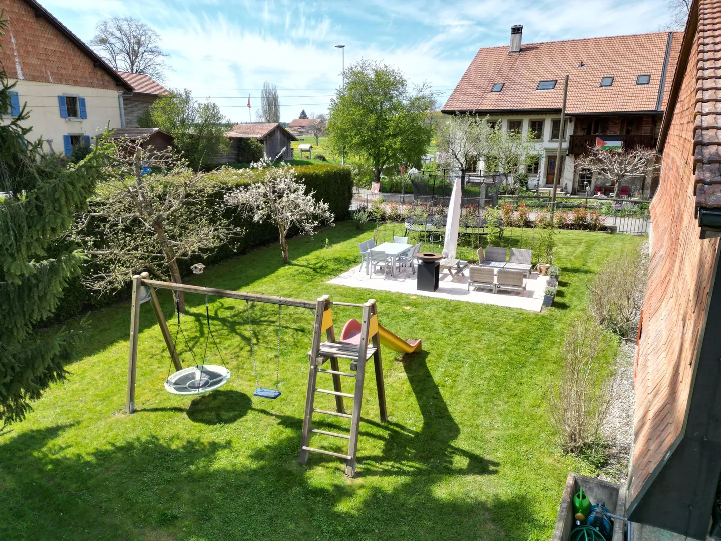 Charaktervolles Landhaus mit Potenzial - Foto 1 von 6