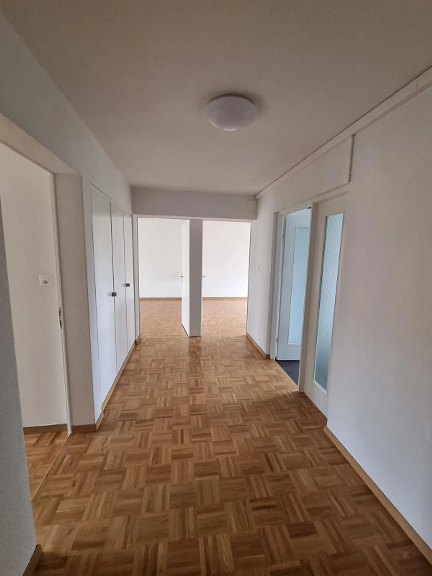 Helle 3-Zimmer-Wohnung zu vermieten - Foto 2 von 12