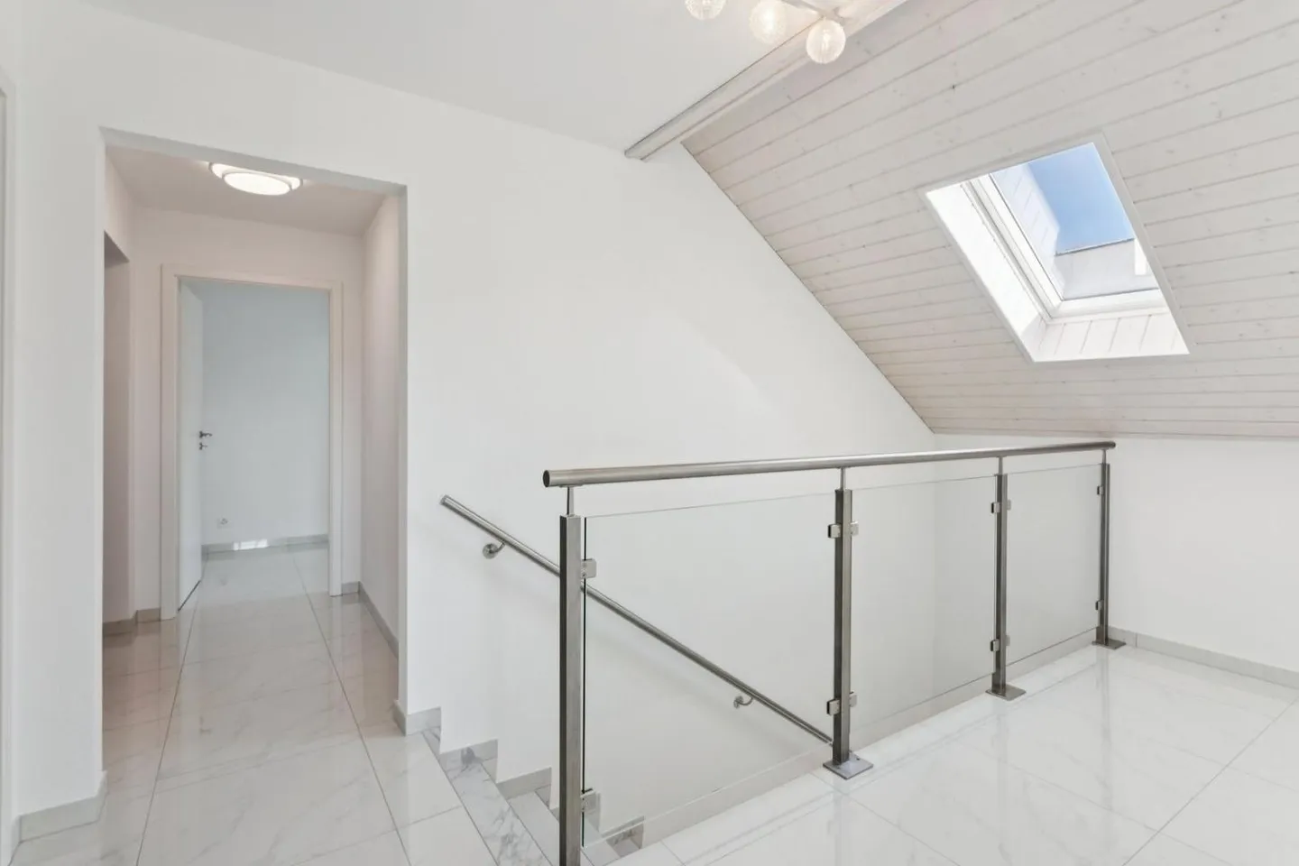 Triplex Charmant Près du Château - Photo 13 sur 13