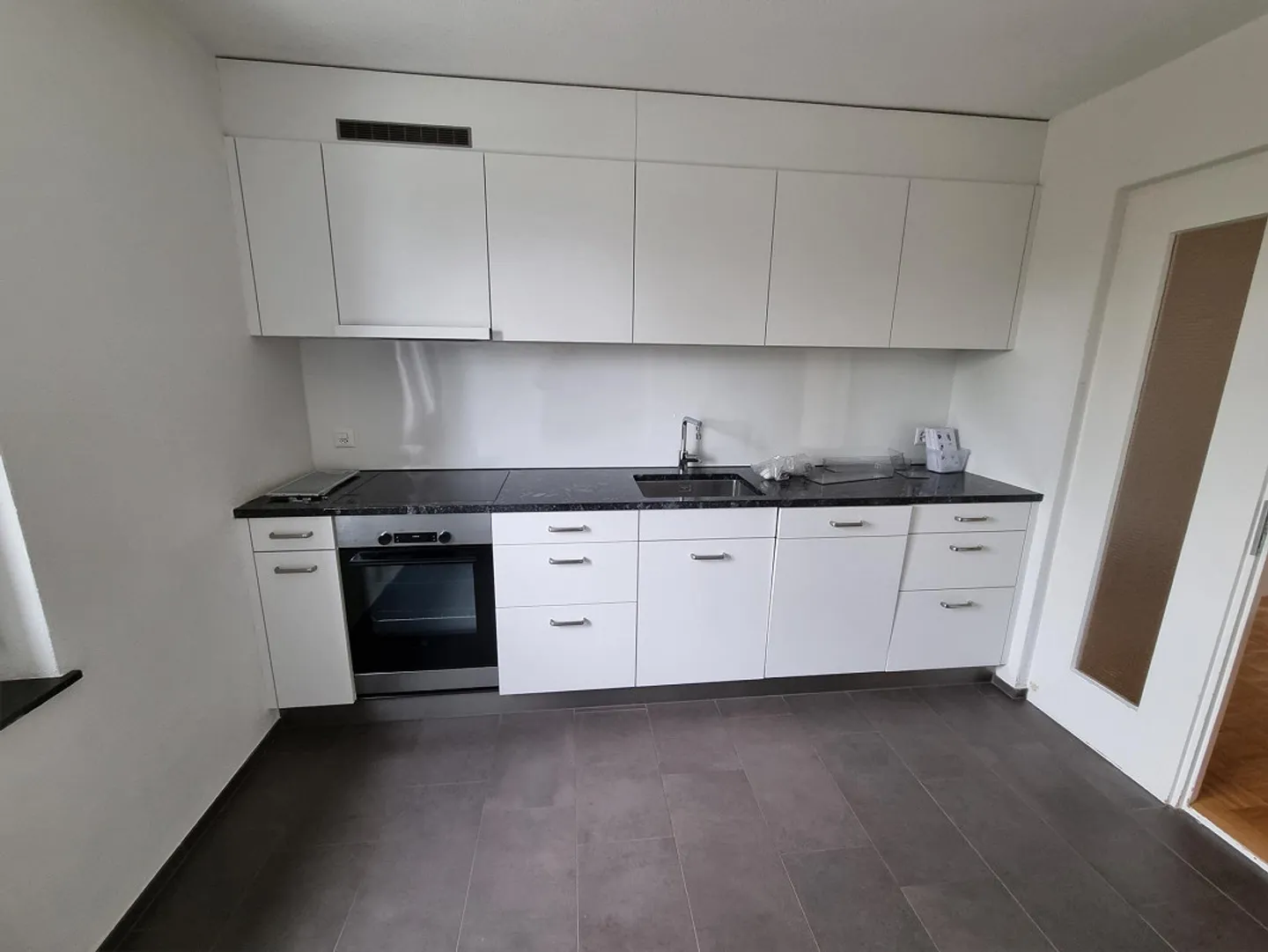 Helle 3-Zimmer-Wohnung zu vermieten - Foto 3 von 12