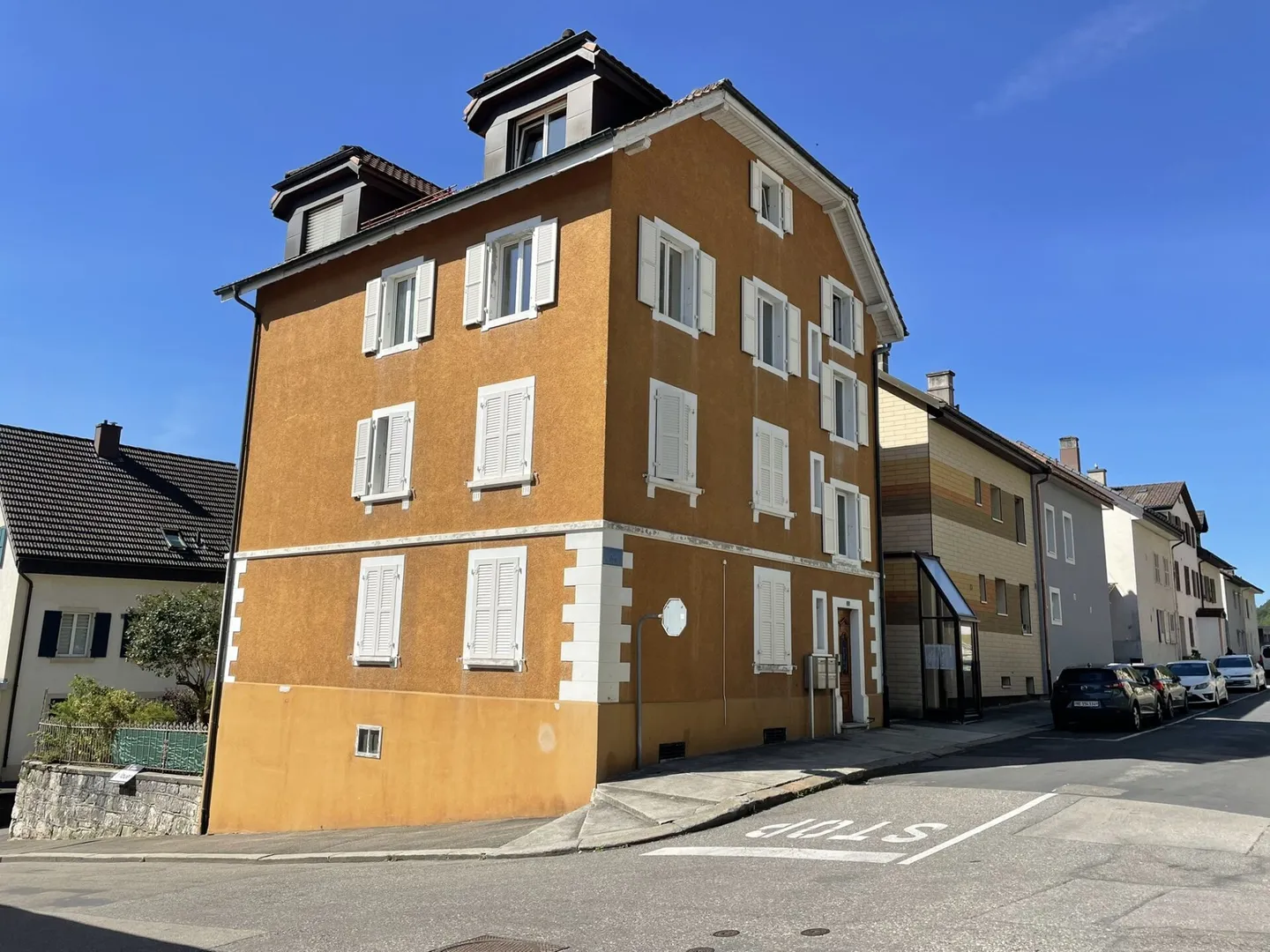 Modernes Apartment mit Balkon - Foto 9 von 9