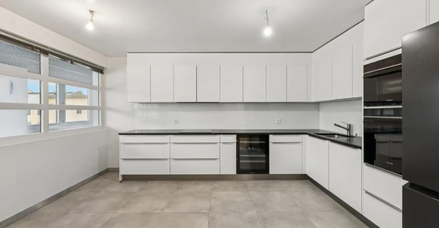 Exceptionnel attique en duplex avec terrasse rooftop ! - Foto 3 von 12