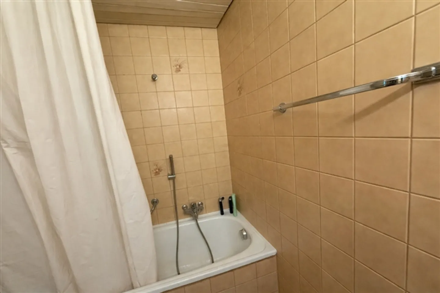 Appartement deux pièces avec terrasse à Conthey - Photo 5 sur 7