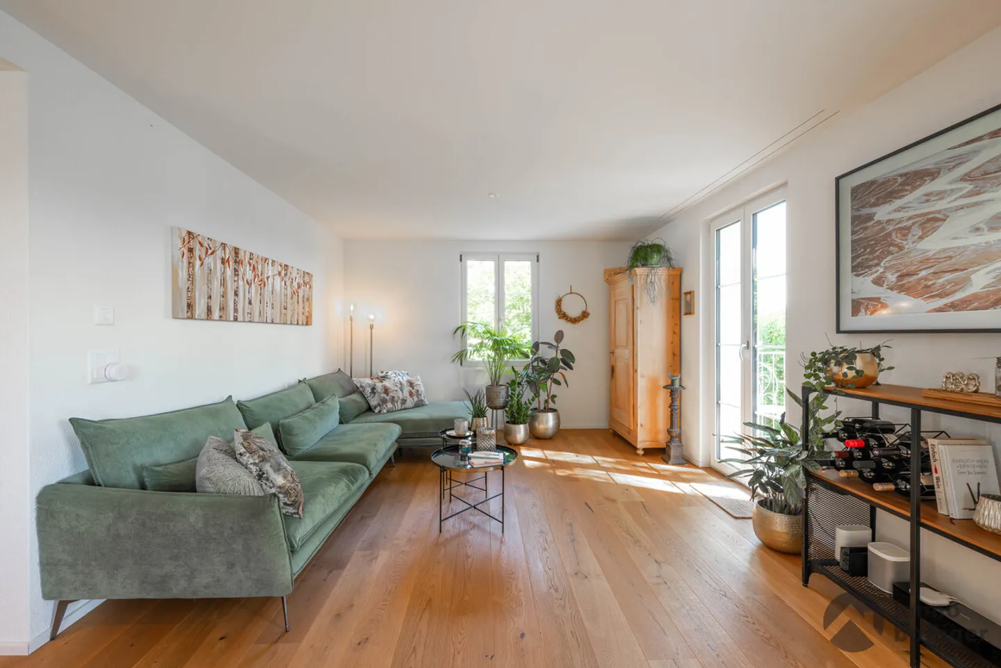 A Home to Fall in Love with in Rothrist - Photo 2 of 14