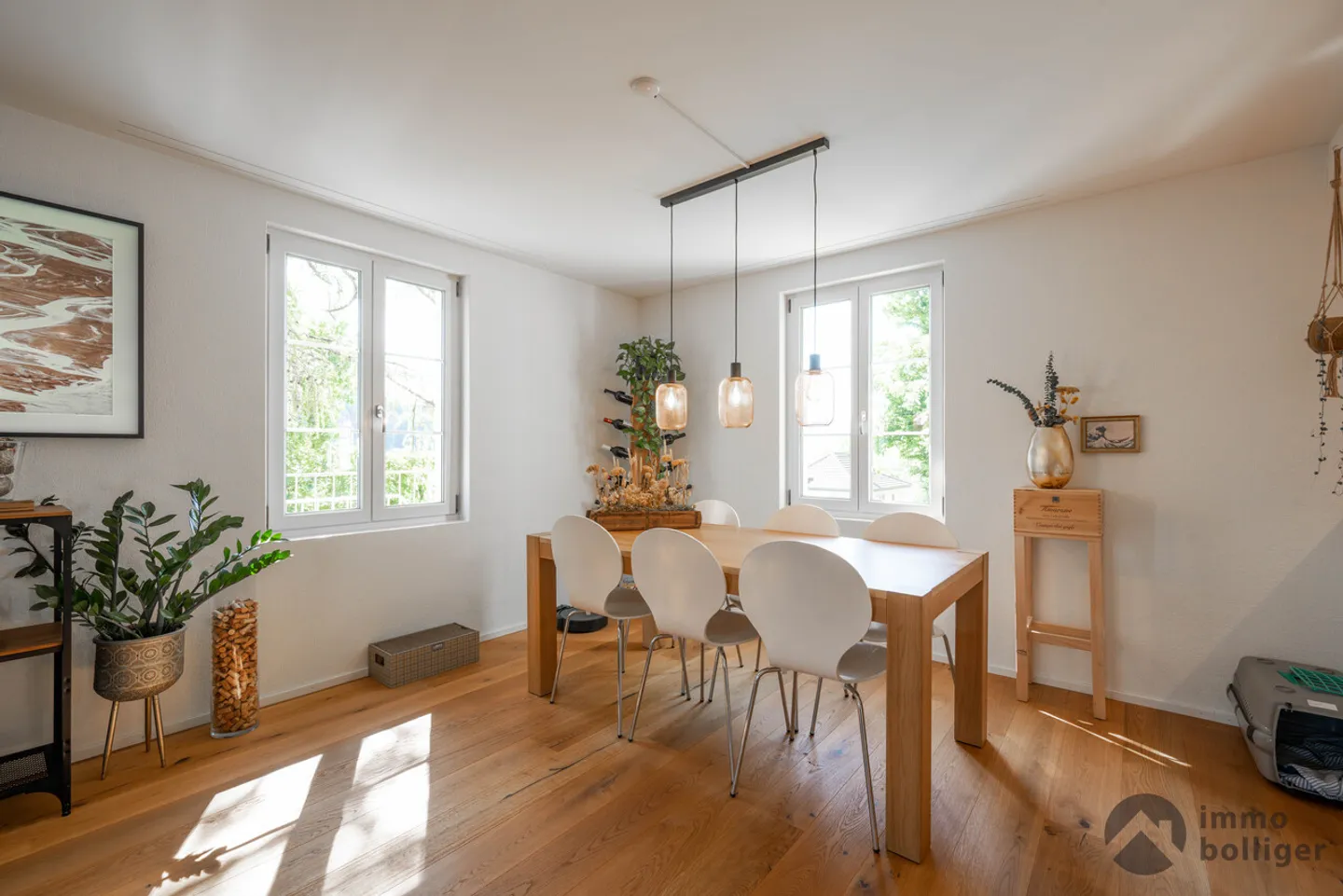 A Home to Fall in Love with in Rothrist - Photo 3 of 14