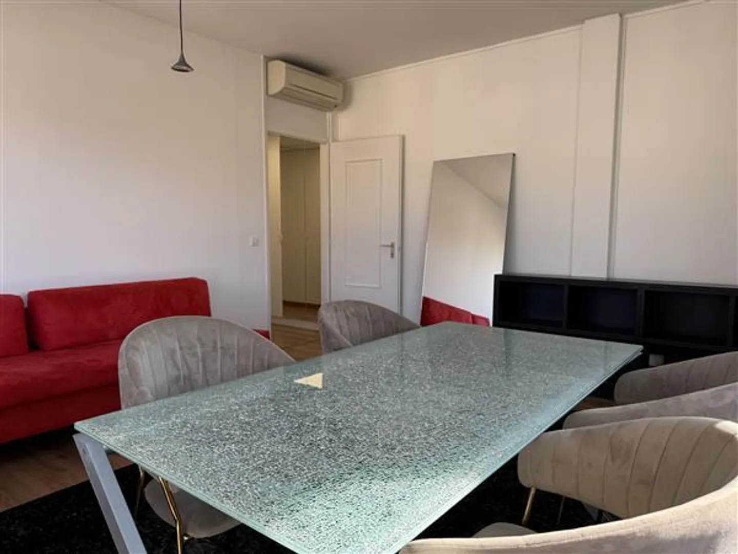 Lugano: Appartamento arredato  2.5 locali - Foto 2 di 8