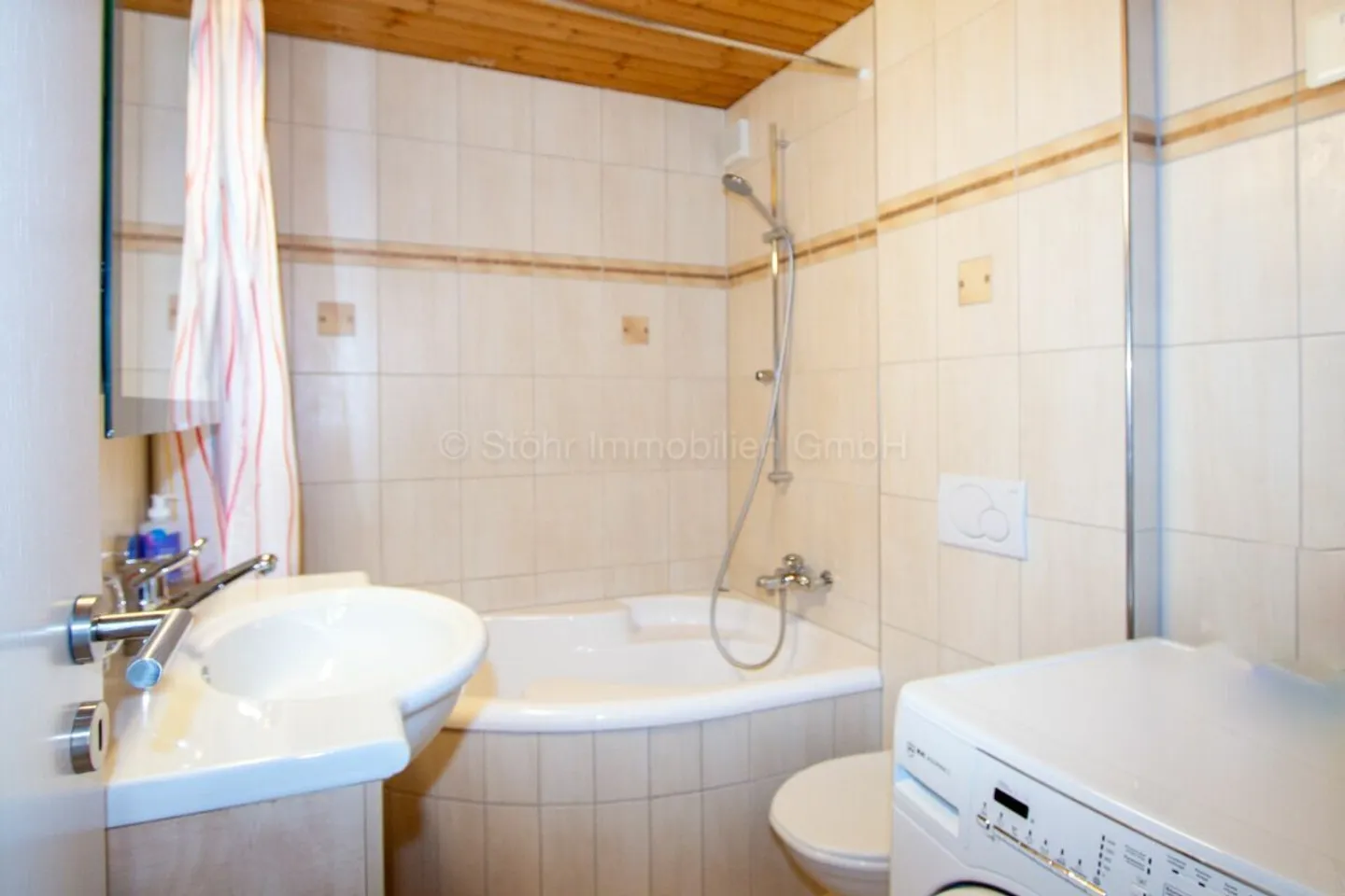 Maison de rangée de 5,5 pièces sur la terrasse ensoleillée d'Appenzell - Photo 9 sur 17